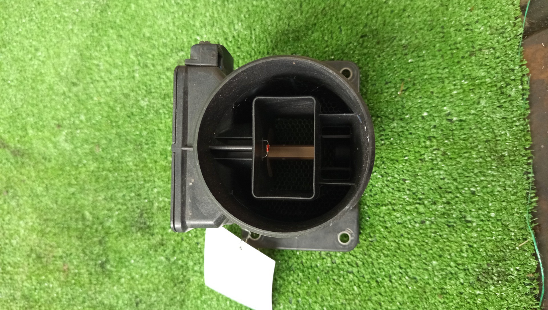 Датчик расхода воздуха MITSUBISHI AIRTREK CU2W 4G63 E5T08275 3 ракурс