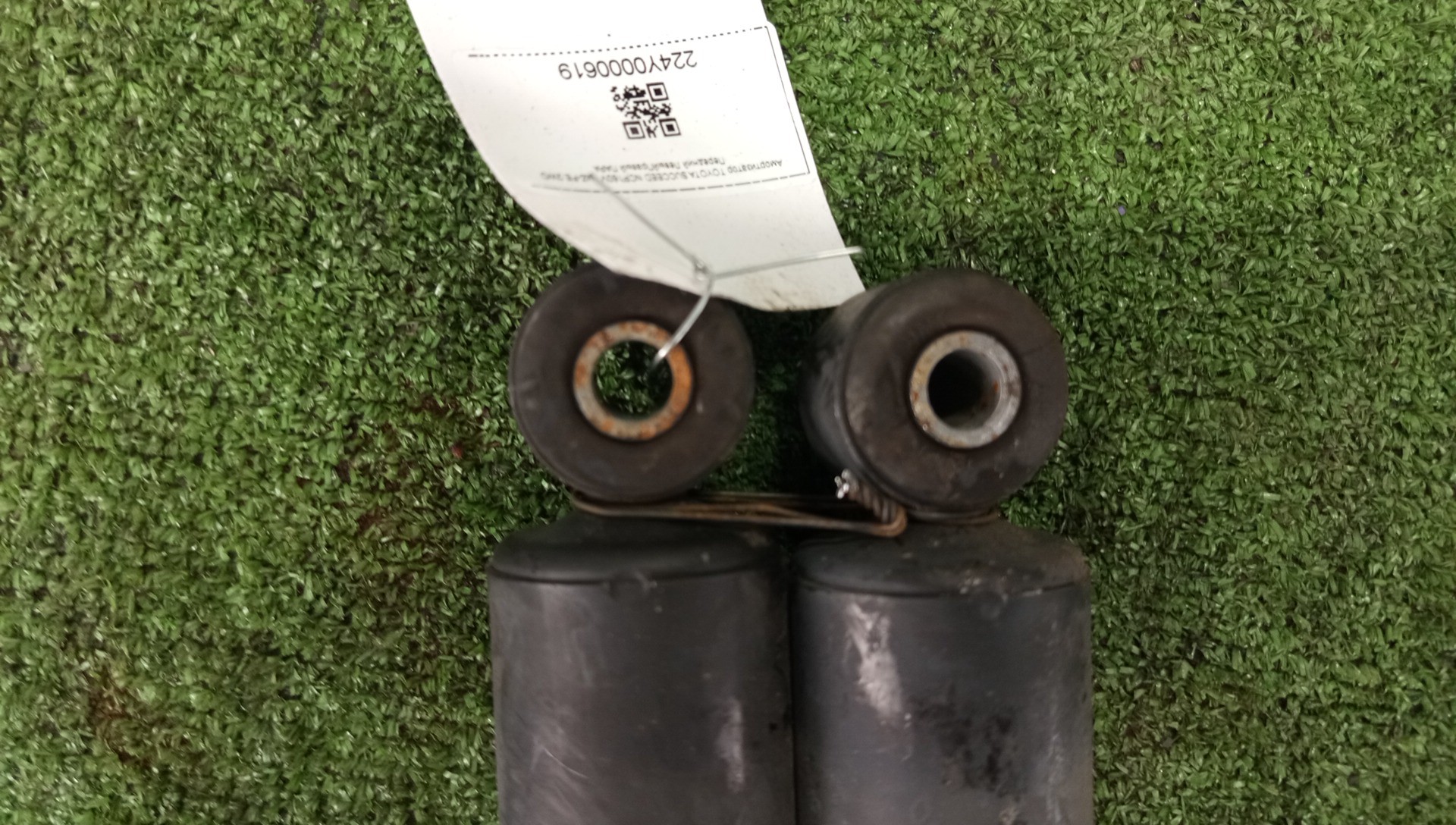 Амортизатор левый задний TOYOTA SUCCEED NCP160V 1NZ-FE 3 ракурс