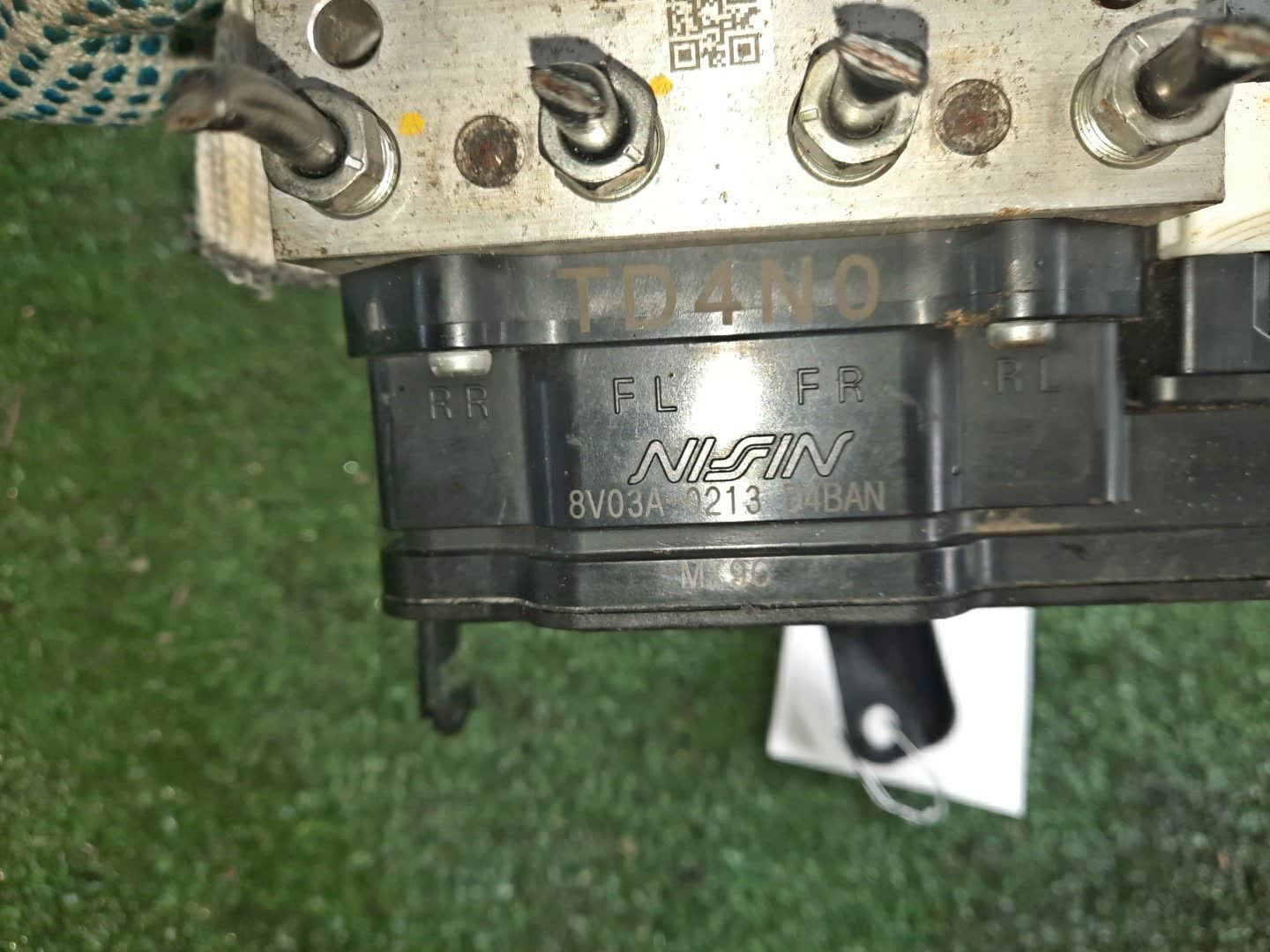 Блок abs SUBARU XV GP7 FB20 8V030A-0213-D4BAN 3 ракурс