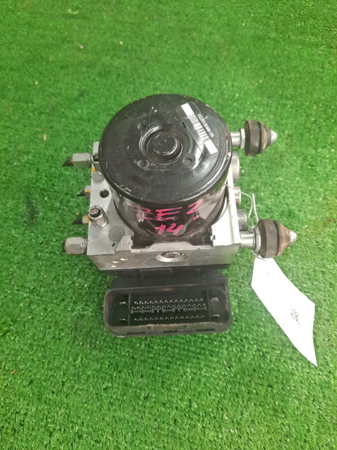 Блок abs HONDA INSIGHT ZE2 LDA 57110-TM8-J730-M1 1 ракурс