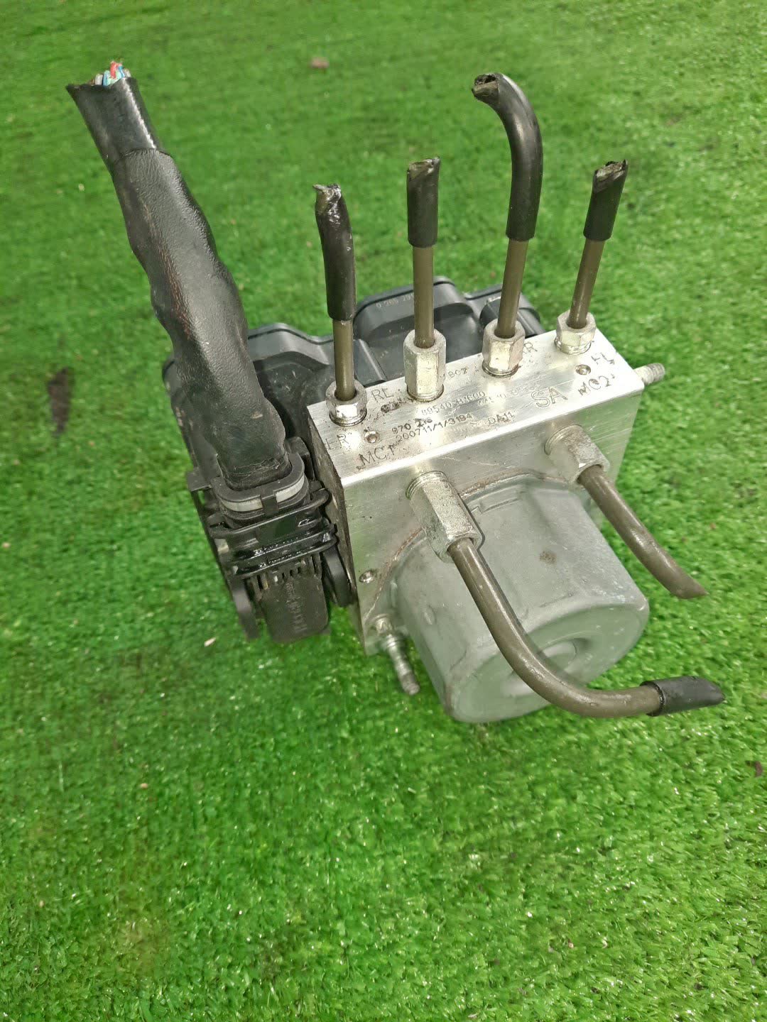 Блок abs TOYOTA RAIZE A200A 1KR-VET 44510-B1500 2 ракурс