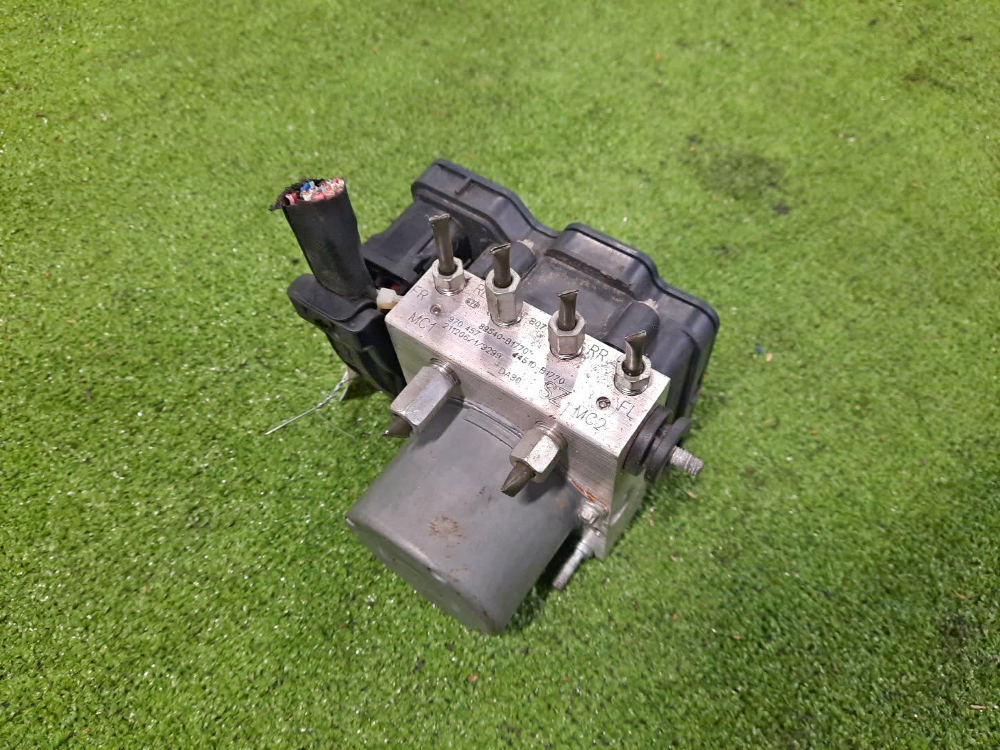 Блок abs TOYOTA RAIZE A201A WA-VE 2 ракурс