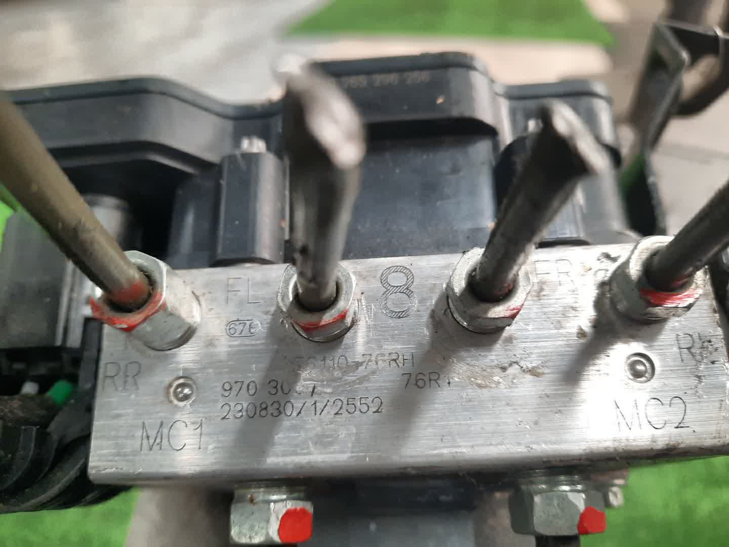Блок abs SUZUKI XBEE MN71S K10C 56130-76RN0 4 ракурс