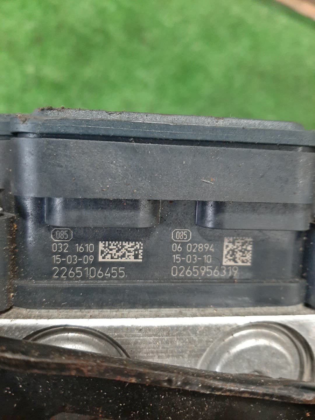 Блок abs HONDA JADE FR4 LEB 22651-06455 2 ракурс