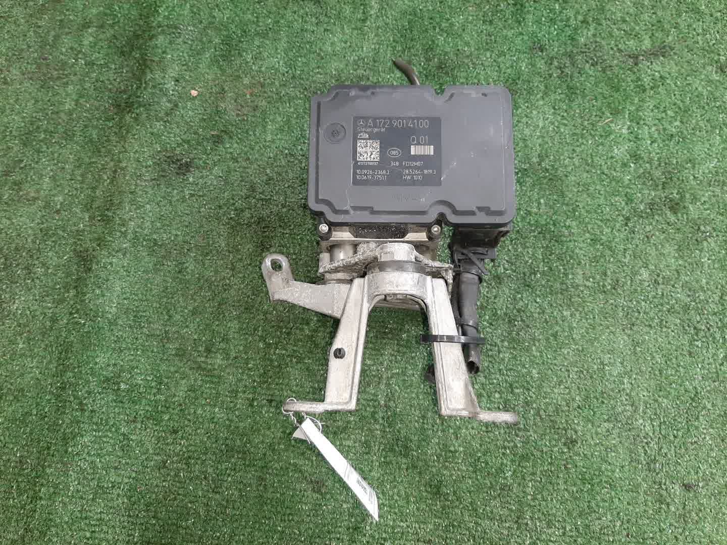 Блок abs MERCEDES-BENZ C-Class W205 A1729014100 1 ракурс
