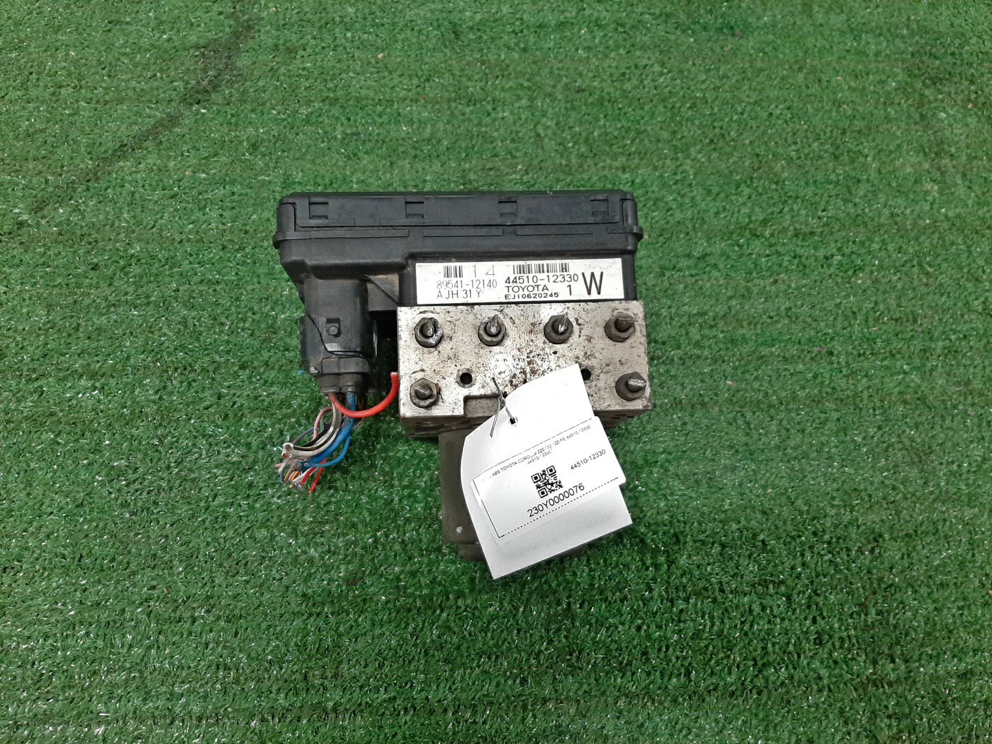 Блок abs TOYOTA COROLLA ZZE122 1ZZ-FE 44510-12330 1 ракурс