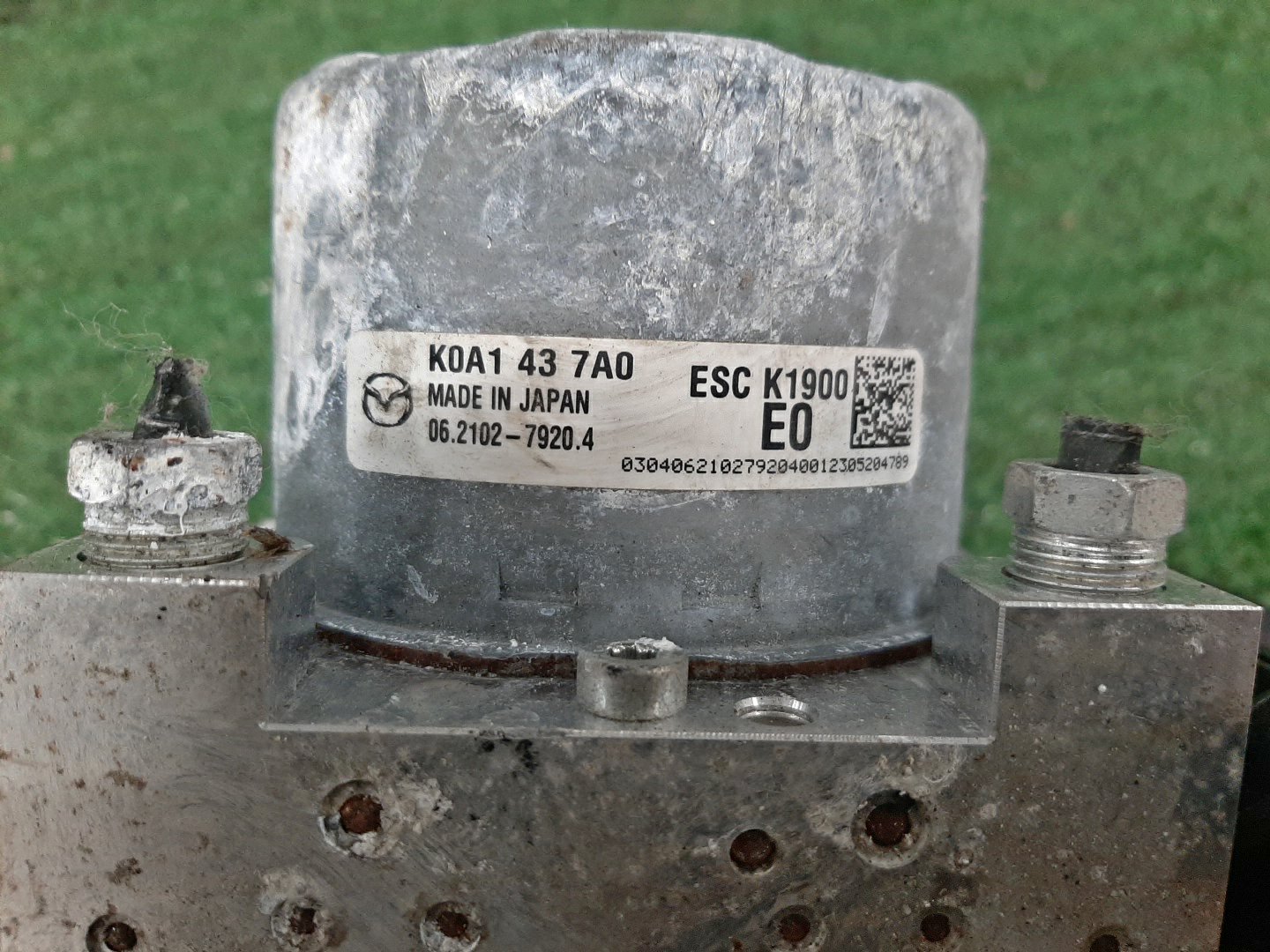 Блок abs MAZDA CX-8 KG5P PY-VPTS K0A1437A0 2 ракурс