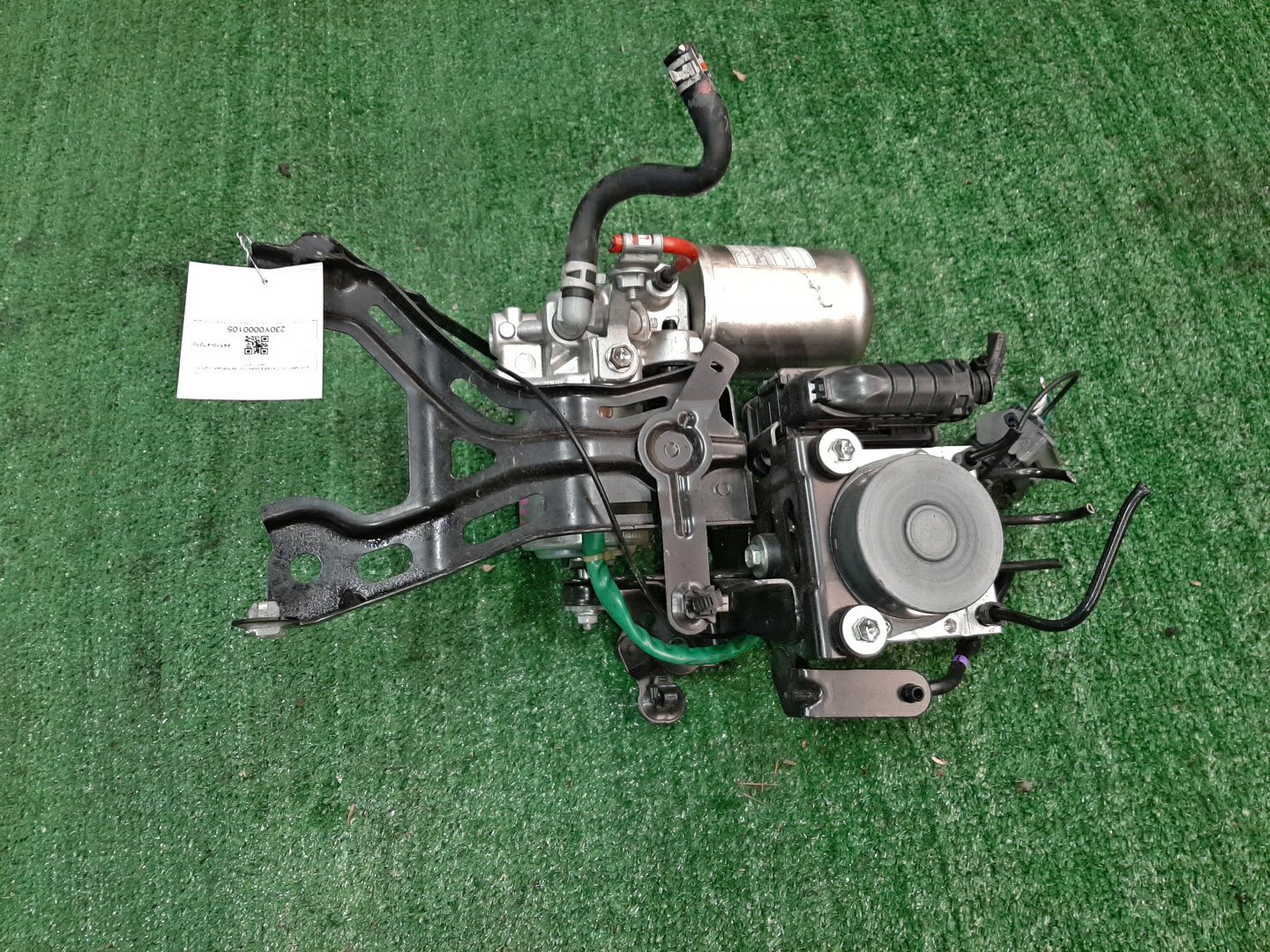 Блок abs TOYOTA YARIS MXPH10 M15A-FXE 44510-47070 1 ракурс