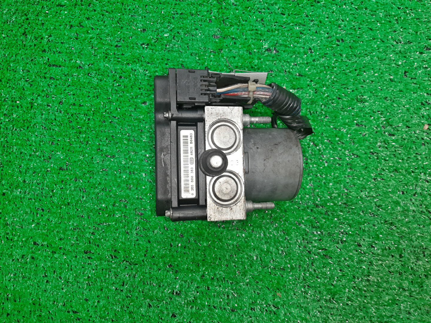 Блок abs TOYOTA AVENSIS AZT255 1AZ-FSE 44510-05050 4 ракурс