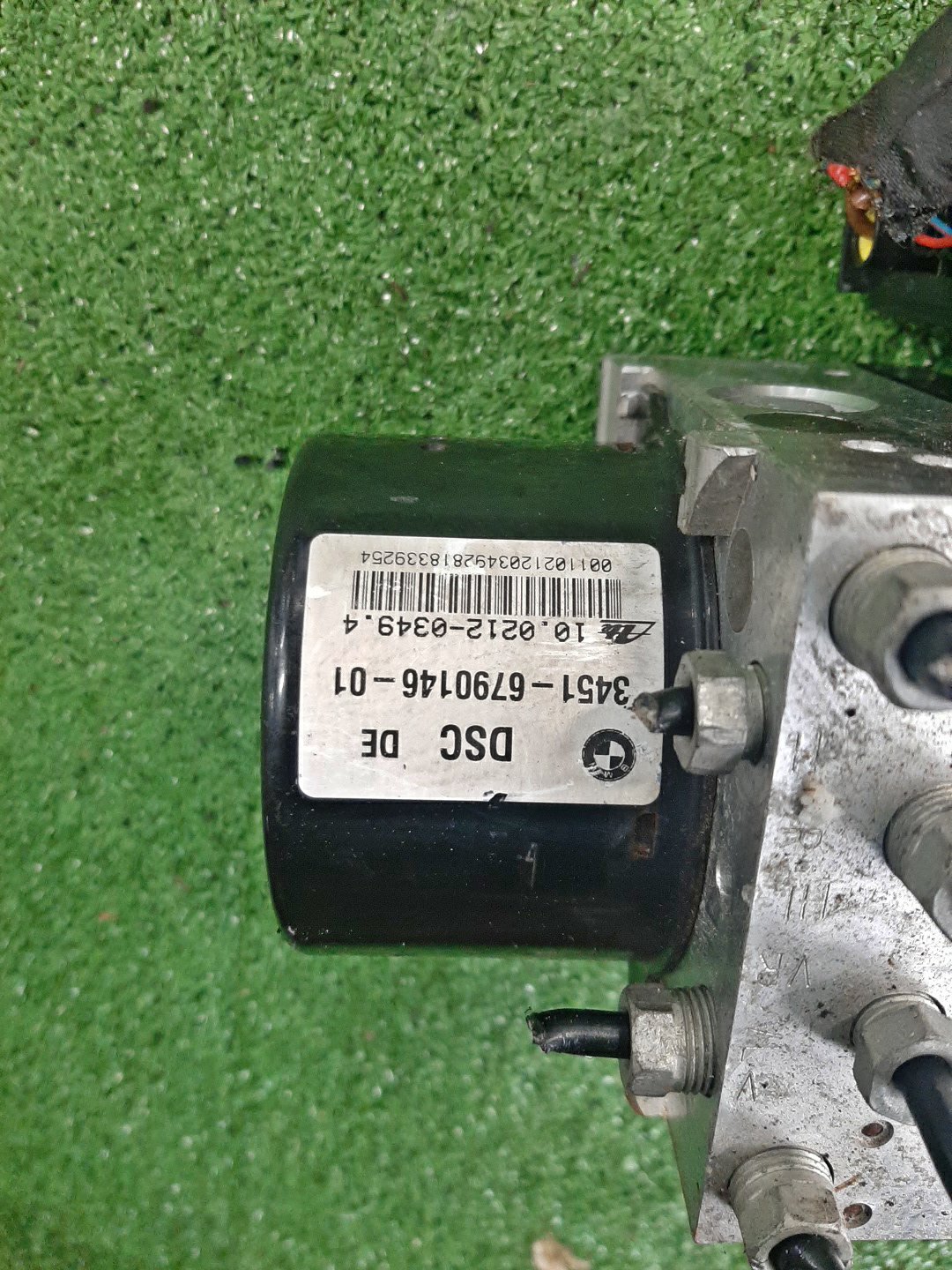 Блок abs BMW 1-Series E82 N54B30A 34526790147-01 3 ракурс