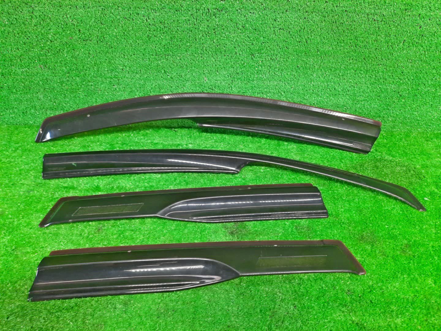 Ветровик HONDA STEPWGN RG1 1 ракурс