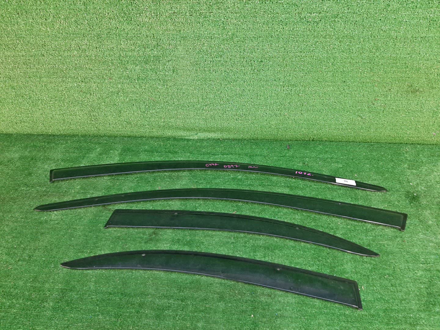 Ветровик MITSUBISHI GALANT FORTIS CY4A 1072 1 ракурс