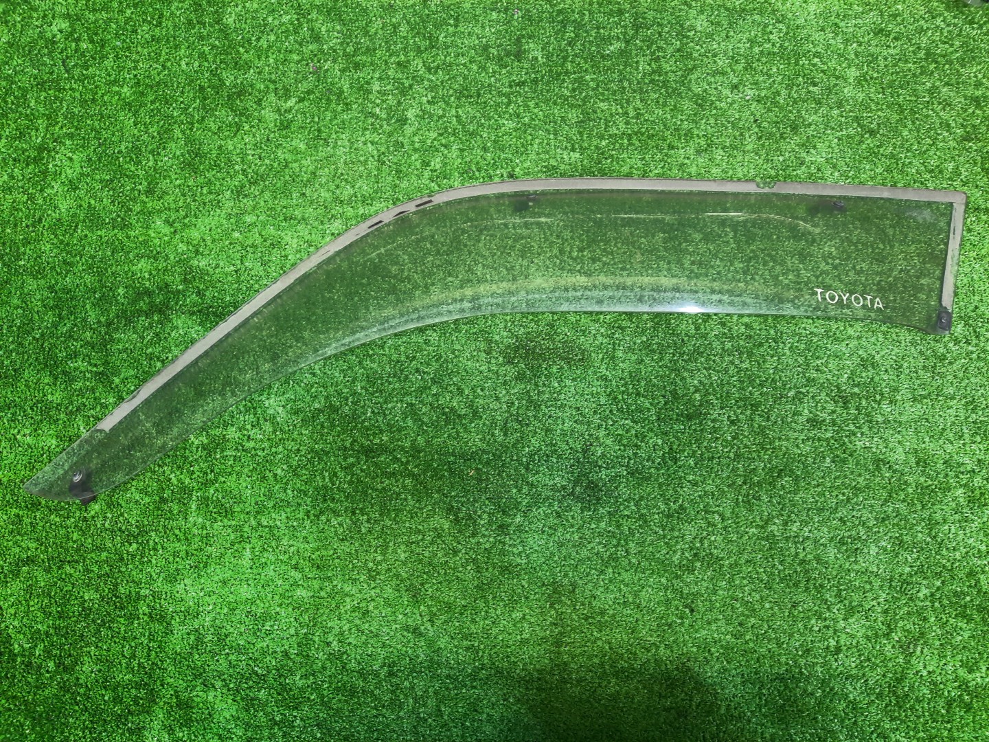 Ветровик TOYOTA LAND CRUISER HDJ81, FZJ80, FJ80, HZJ81 86300-60040 5 ракурс