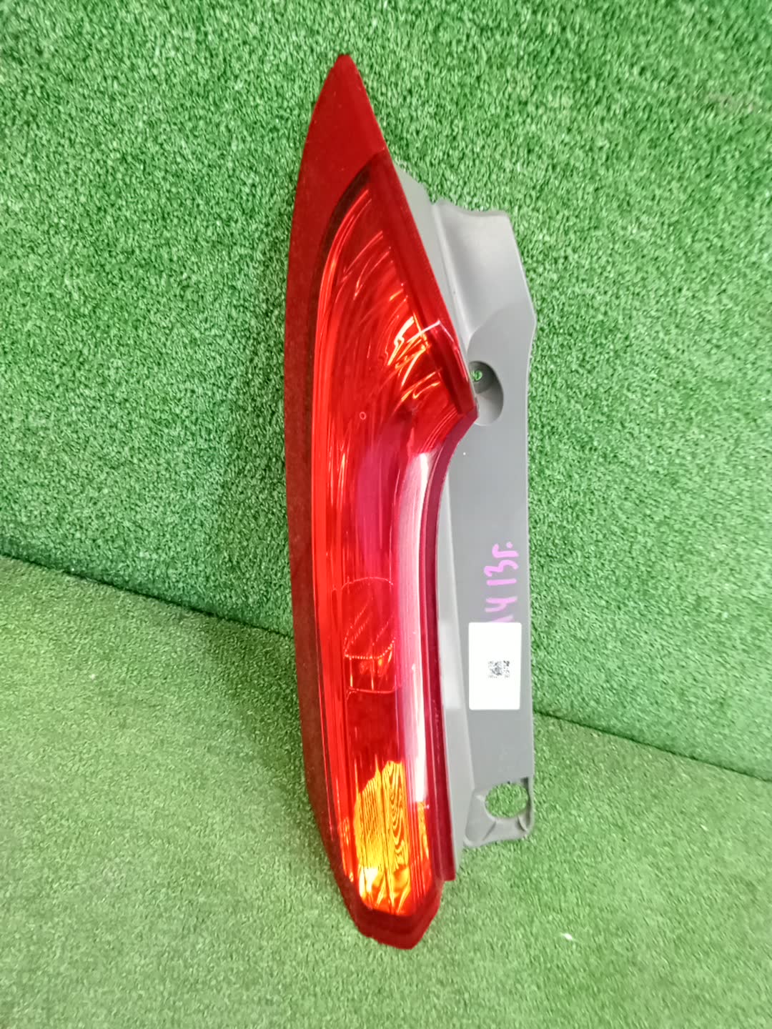 Вставка между стопов левая задняя HONDA CR-V RM4 1 ракурс Вставка между стопов левая задняя HONDA CR-V RM4 1 ракурс