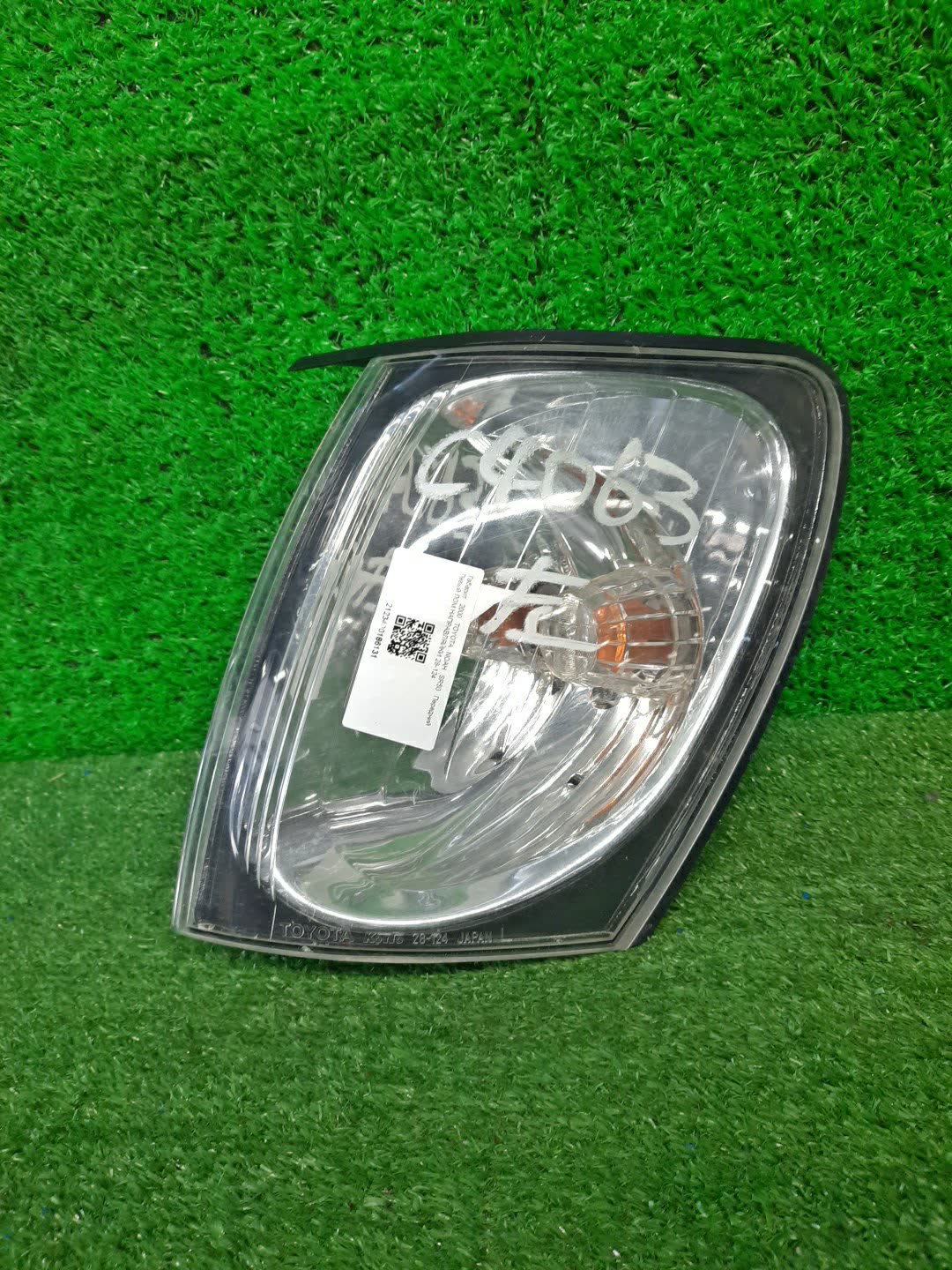 Габарит левый передний TOYOTA TOWN ACE NOAH, LITE ACE NOAH, NOAH, LITE ACE CR40G, SR40G, SR50G, CR50G, CR42V, CR51V, CR41V, KR40V, KR42V, CR52V, KR41V 1 ракурс