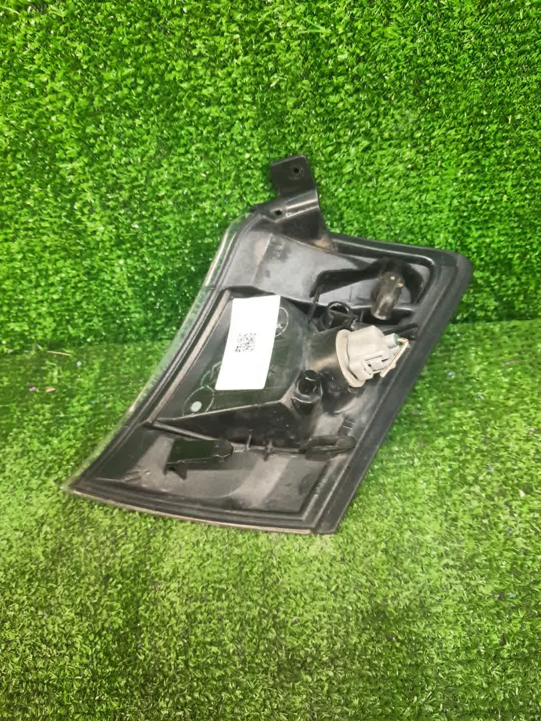Габарит правый передний TOYOTA GAIA SXM10G, SXM15G, CXM10G, ACM10G, ACM15G 4 ракурс