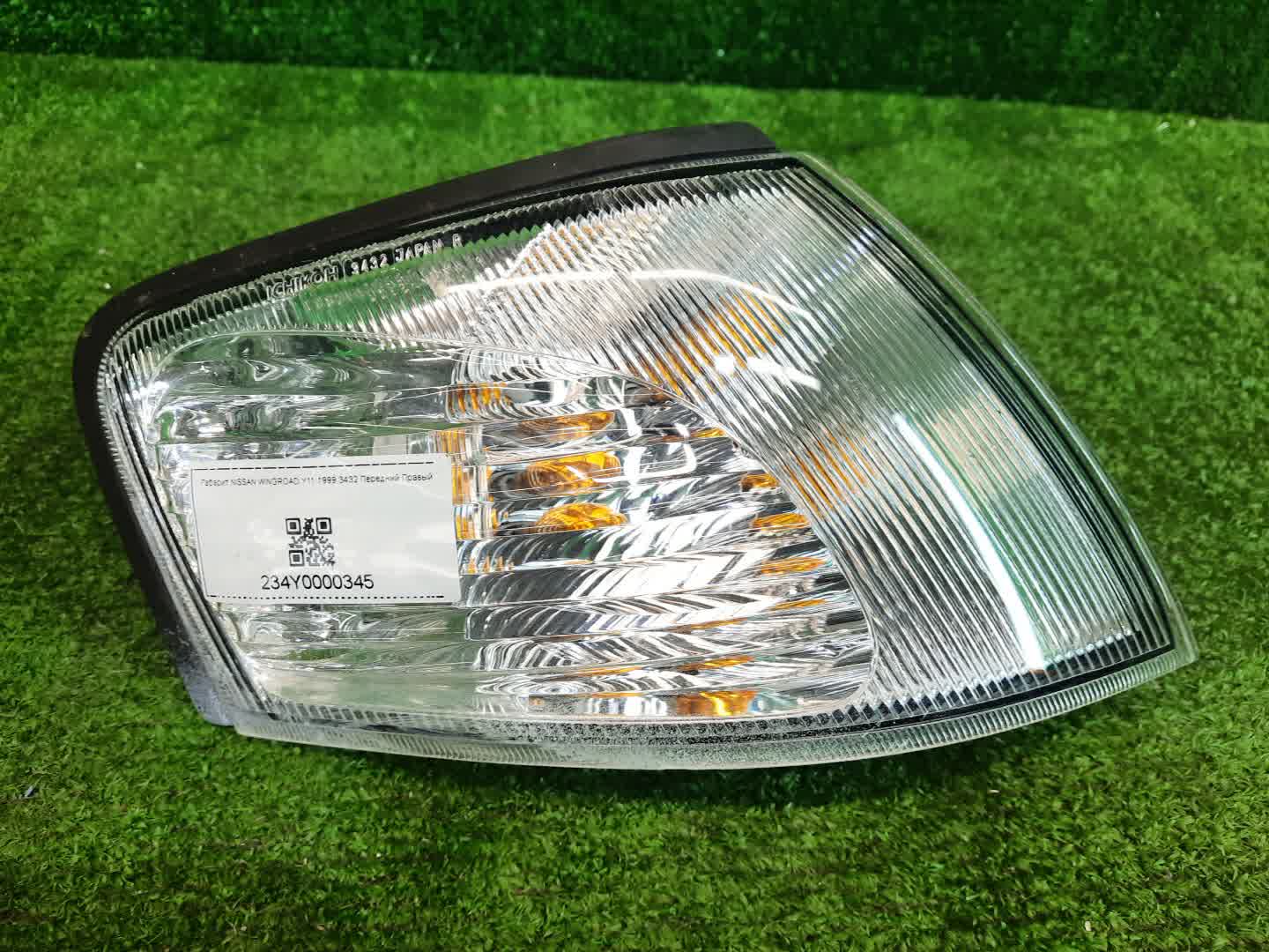Габарит правый передний NISSAN WINGROAD Y11 1 ракурс