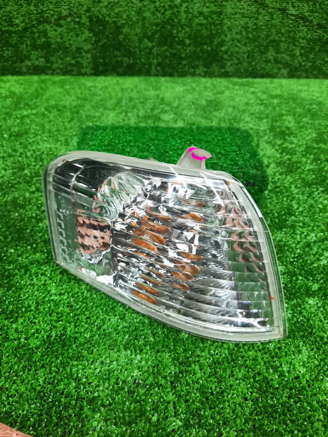 Габарит правый передний TOYOTA SPRINTER AE111, AE114, AE110, EE111, CE110, CE114 1 ракурс