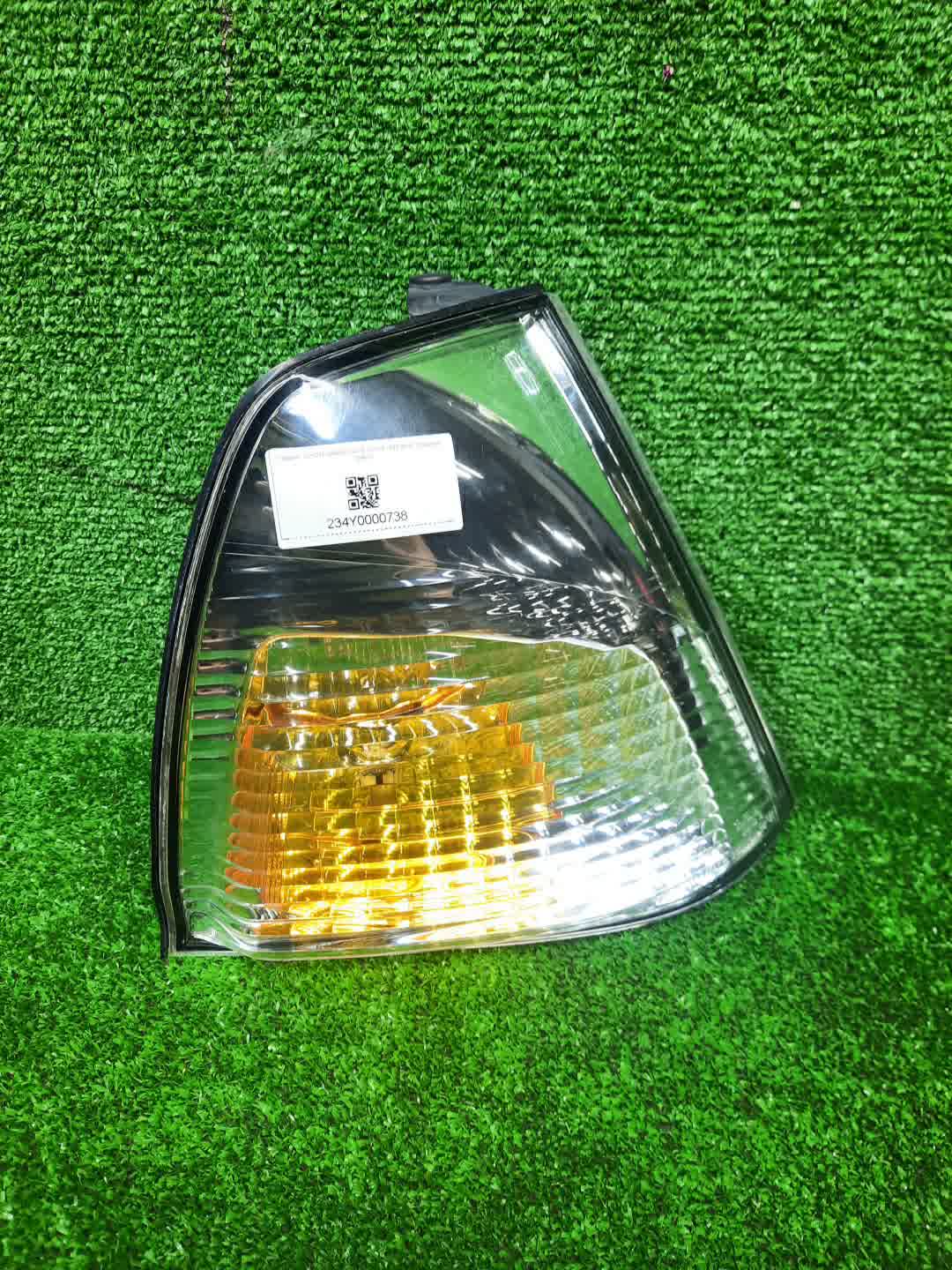 Габарит правый передний TOYOTA GRAND HIACE VCH10W, KCH10W, VCH16W, KCH16W, KCH11W 1 ракурс