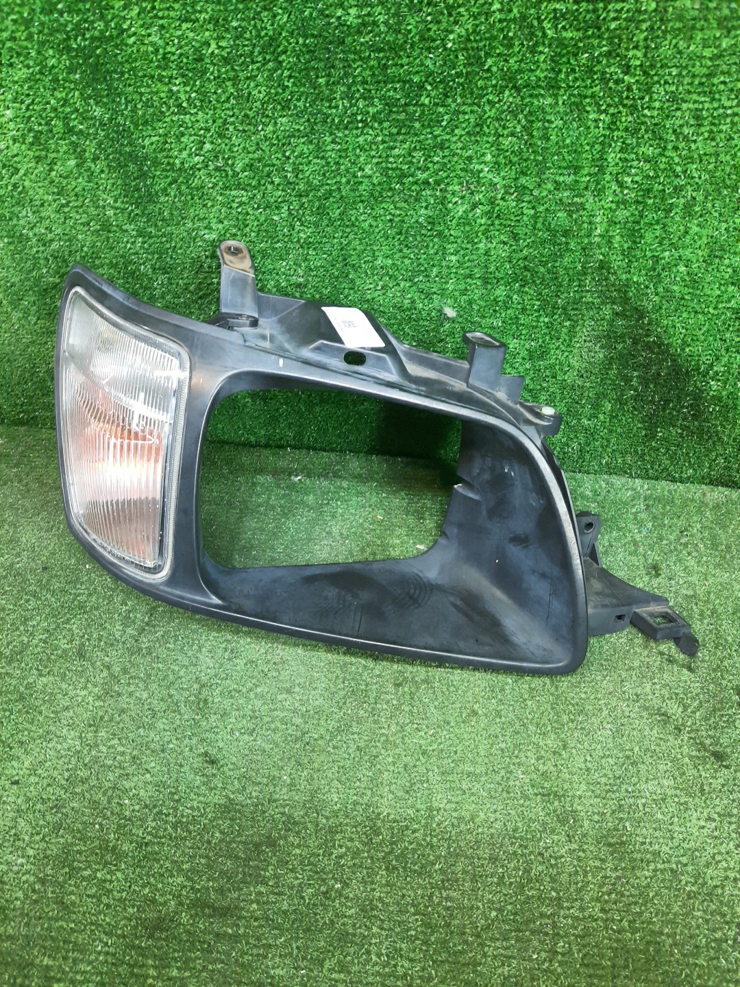 Габарит правый передний TOYOTA TOWN ACE NOAH, LITE ACE NOAH, NOAH, LITE ACE CR40G, SR40G, SR50G, CR50G, CR42V, CR51V, CR41V, KR40V, KR42V, CR52V, KR41V 1 ракурс