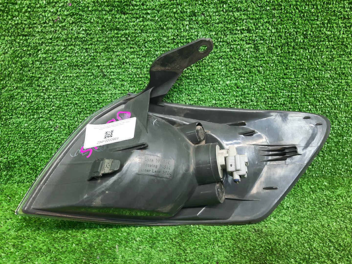 Габарит правый передний TOYOTA CAMRY GRACIA MCV21W, MCV25W, SXV20W, MCV20W, SXV25W 3 ракурс