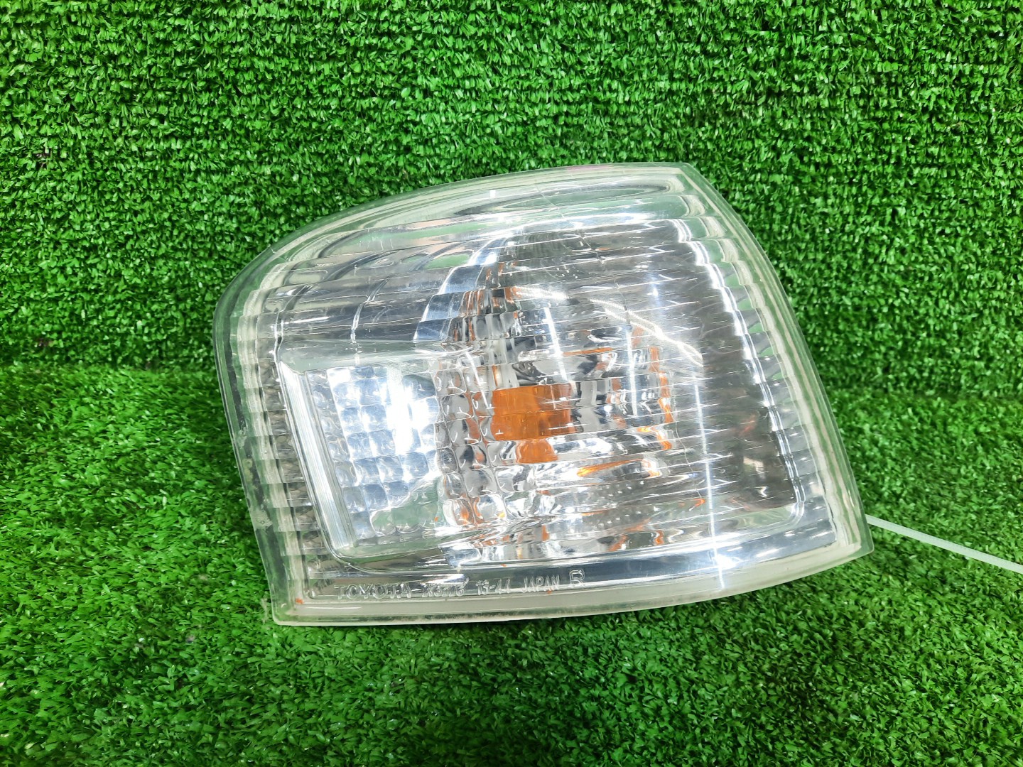 Габарит правый передний TOYOTA SPRINTER CARIB AE111G, AE114G, AE115G 1 ракурс