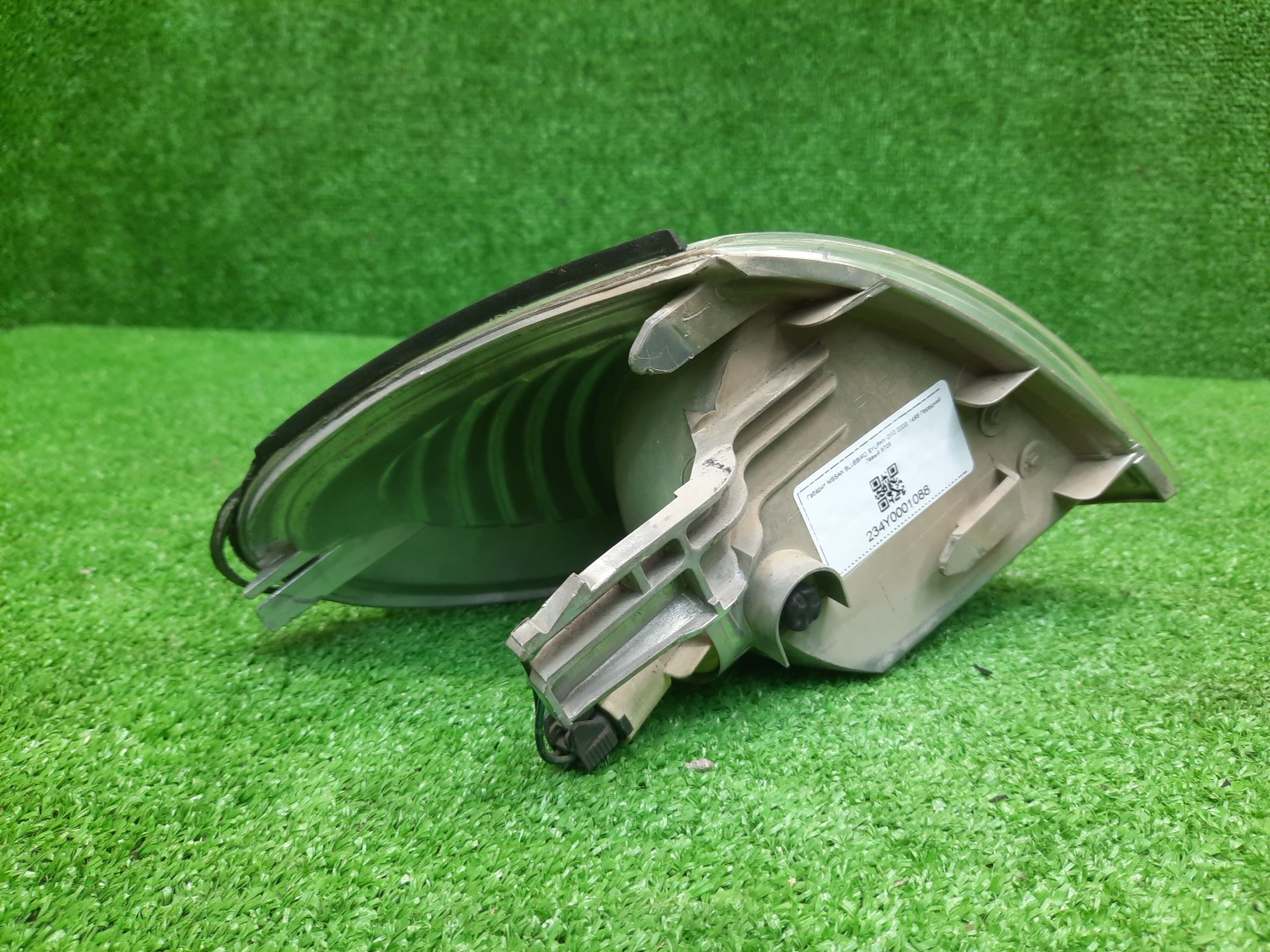 Габарит левый передний NISSAN BLUEBIRD SYLPHY G10, QG10, FG10, TG10, QNG10 2 ракурс