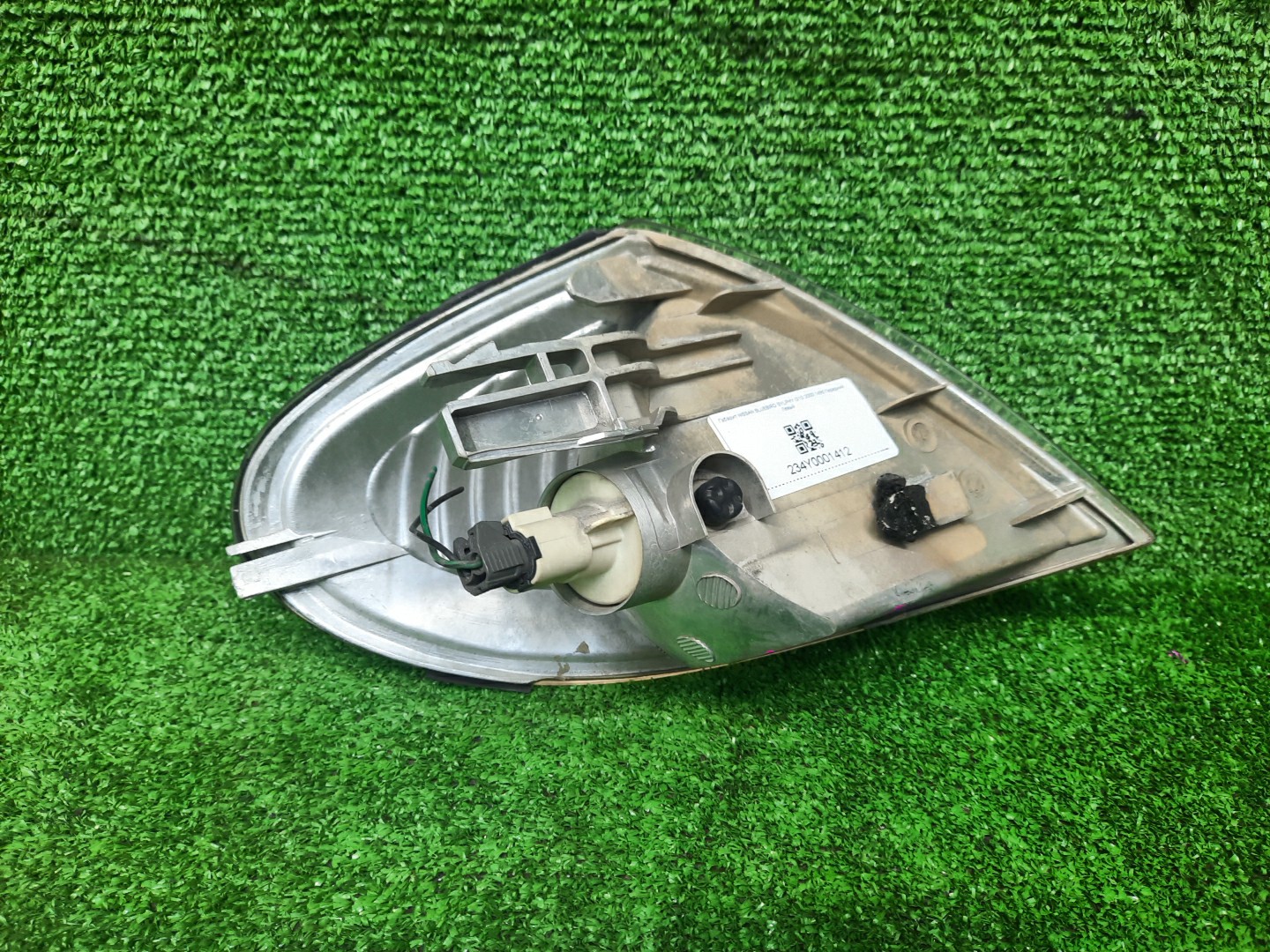 Габарит левый передний NISSAN BLUEBIRD SYLPHY G10, QG10, FG10, TG10, QNG10 2 ракурс