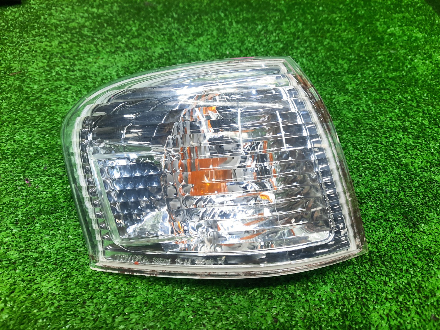 Габарит правый передний TOYOTA SPRINTER CARIB AE111G, AE114G, AE115G 1 ракурс