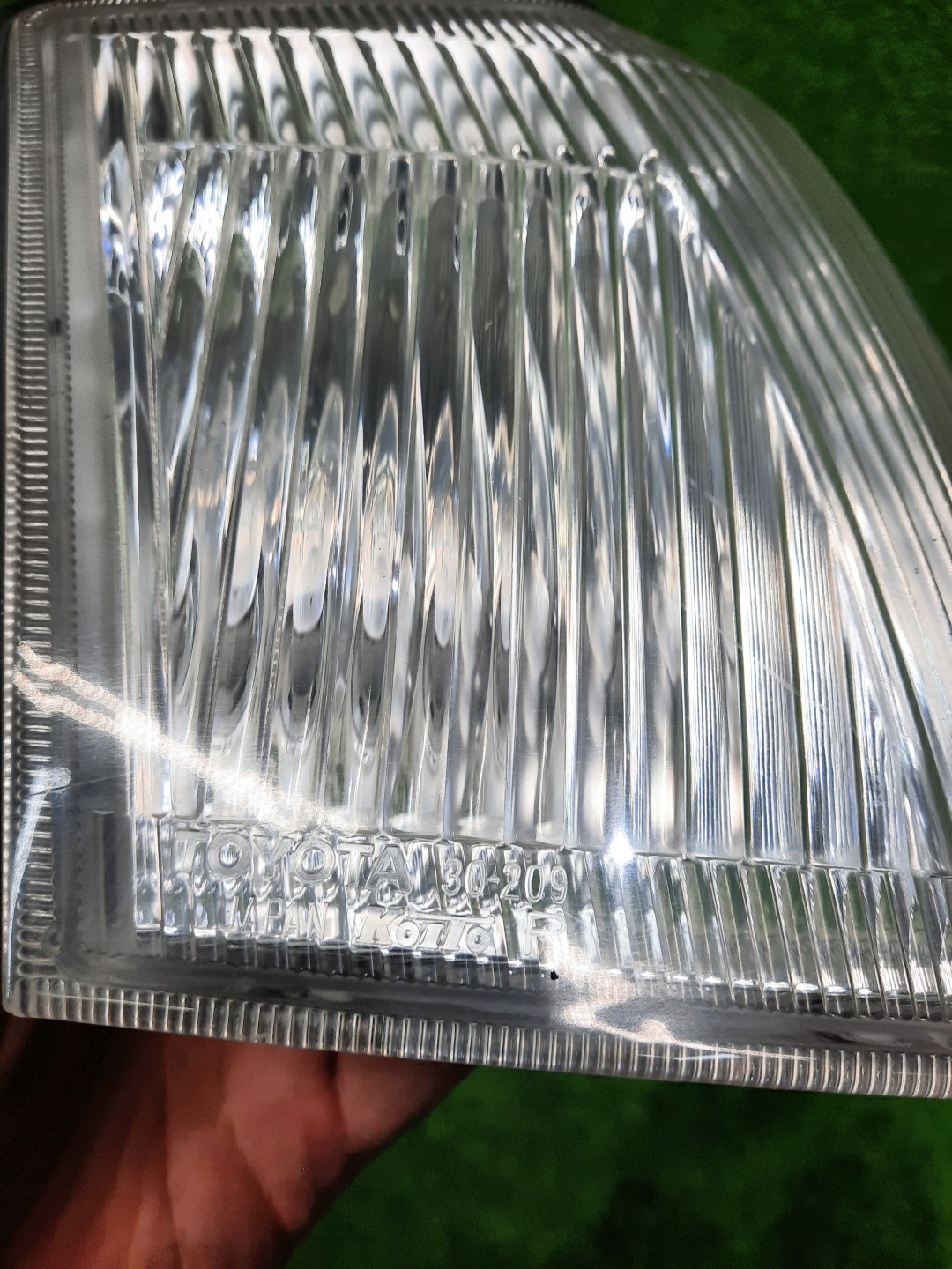 Габарит правый передний TOYOTA CROWN JZS151, JZS155, GS151, LS151, JZS157, JZS153 3 ракурс