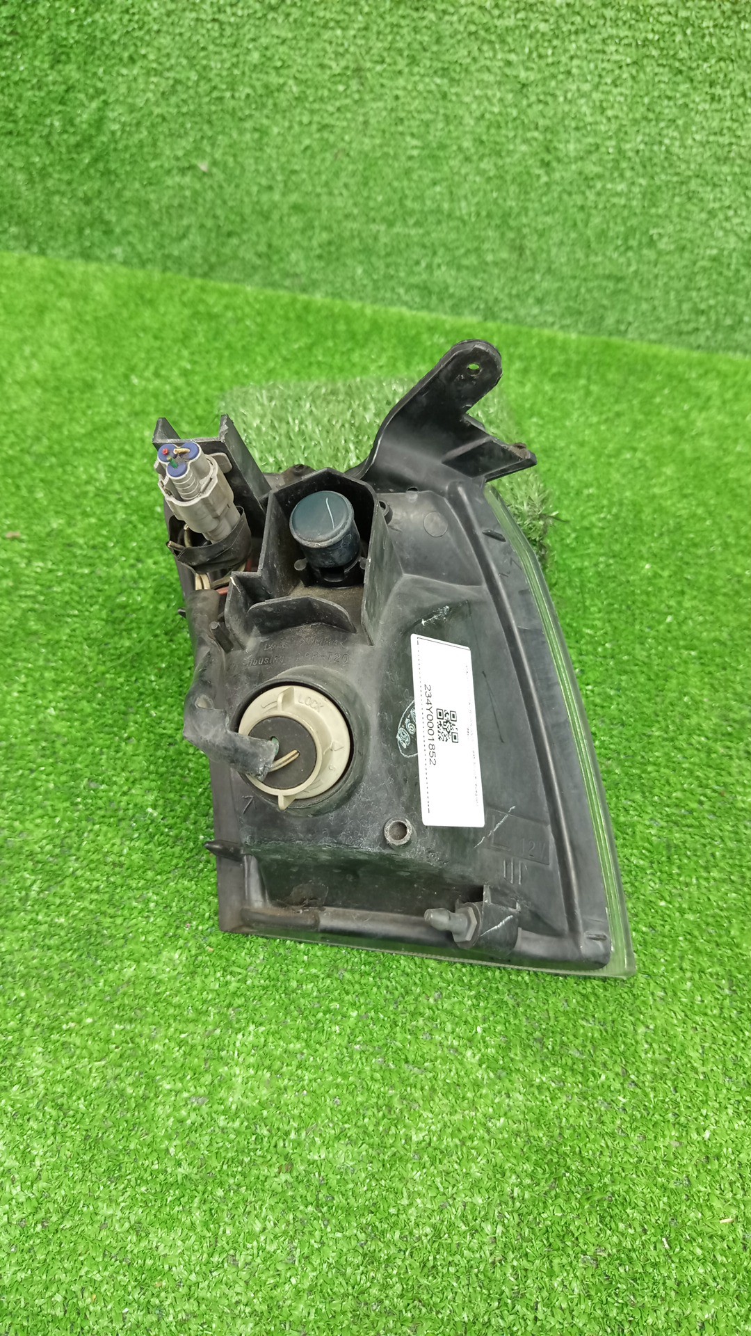 Габарит левый передний TOYOTA CROWN JZS151, JZS155, GS151, LS151, JZS157, JZS153 3 ракурс