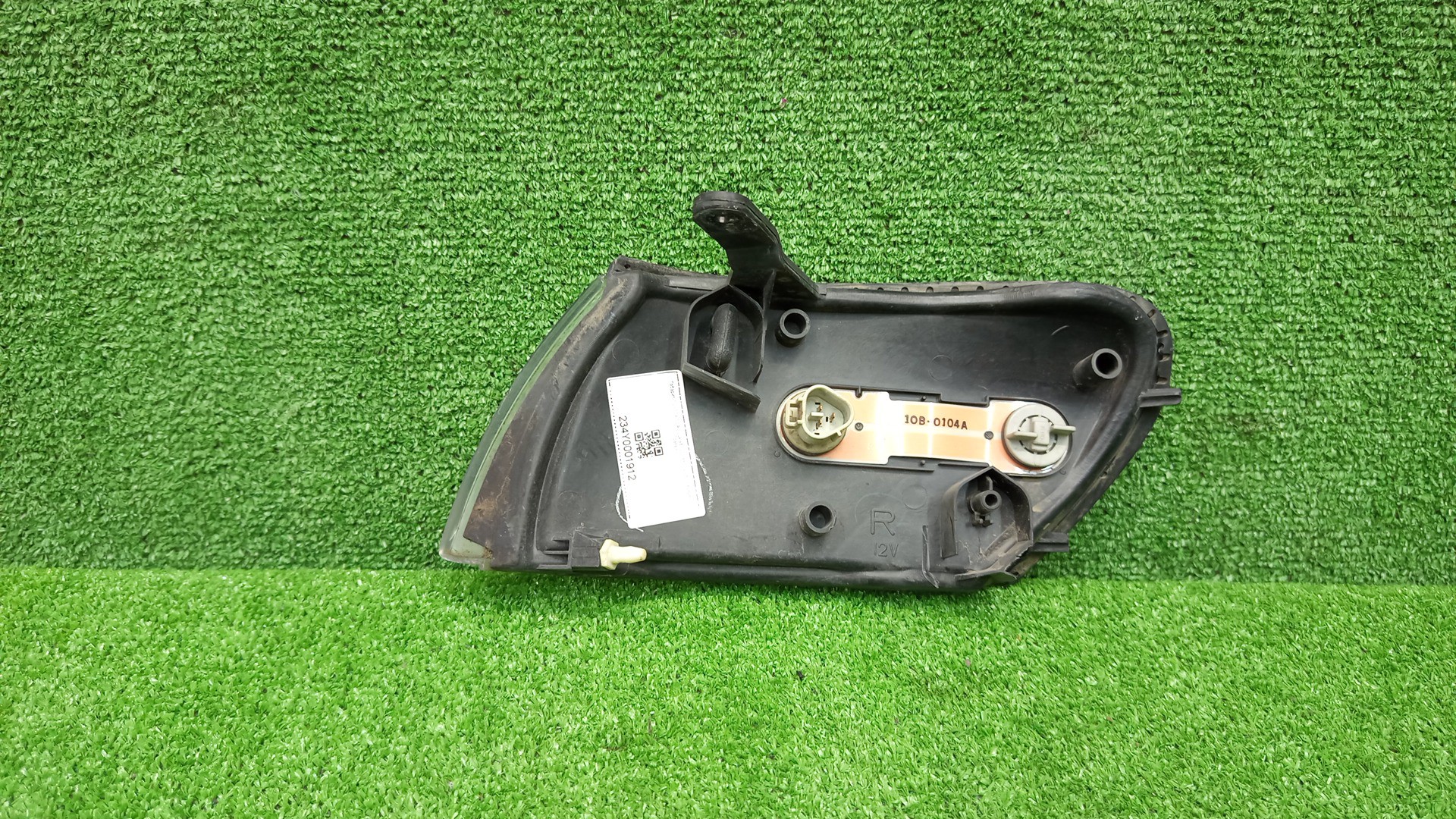 Габарит правый передний TOYOTA COROLLA AE100, AE101, AE109, EE101, EE102, EE103, EE104, AE104, CE107, EE107, CE100, CE106, EE106, CE102, CE104, CE109, CE105, EE108 4 ракурс