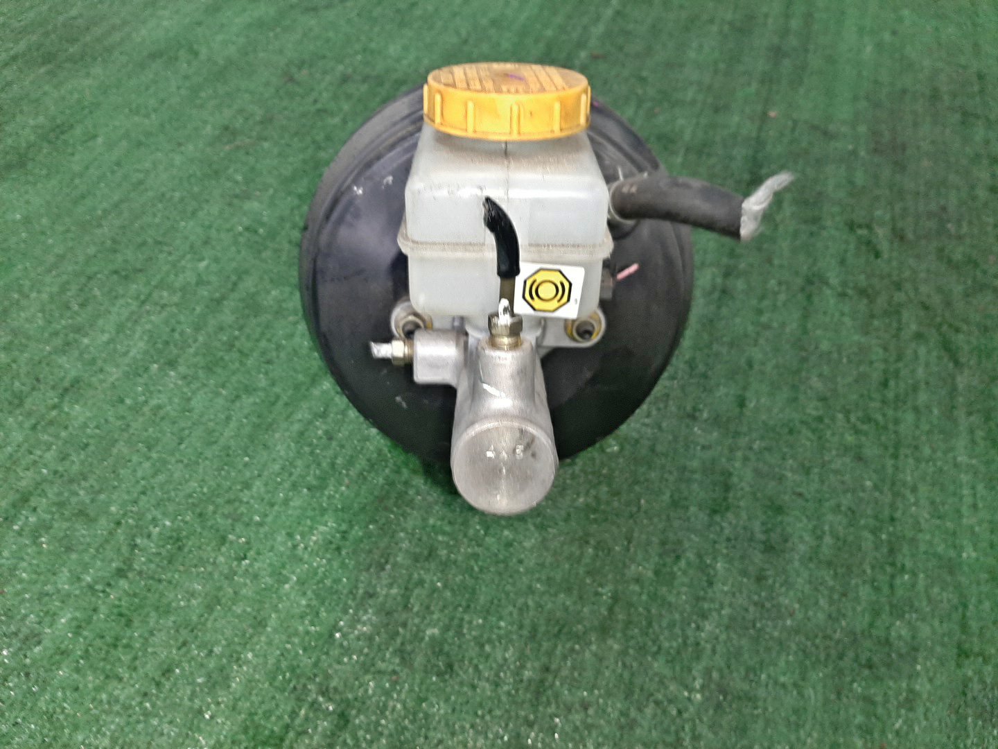 Главный тормозной цилиндр SUBARU IMPREZA GD2 EJ152 862-06403 3 ракурс