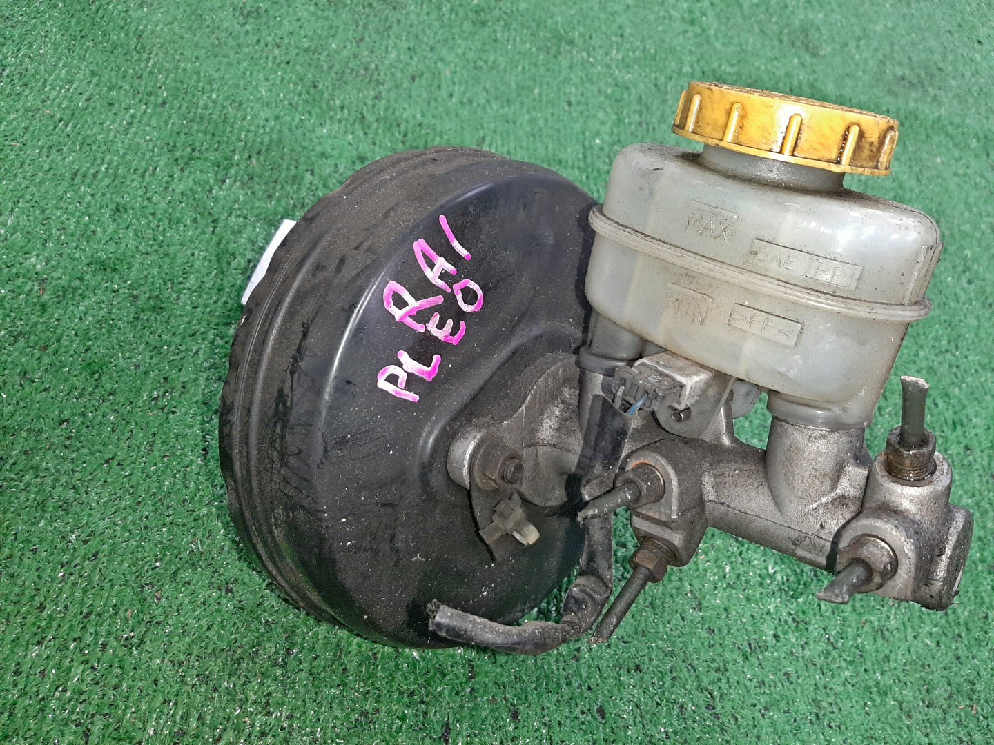 Главный тормозной цилиндр SUBARU PLEO RA1 EN07 872-06002 2 ракурс