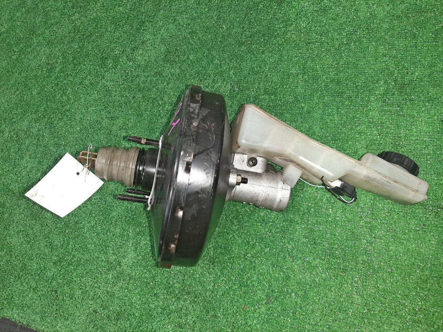 Главный тормозной цилиндр MAZDA DEMIO DY3W ZJ-VE 0891 3 ракурс