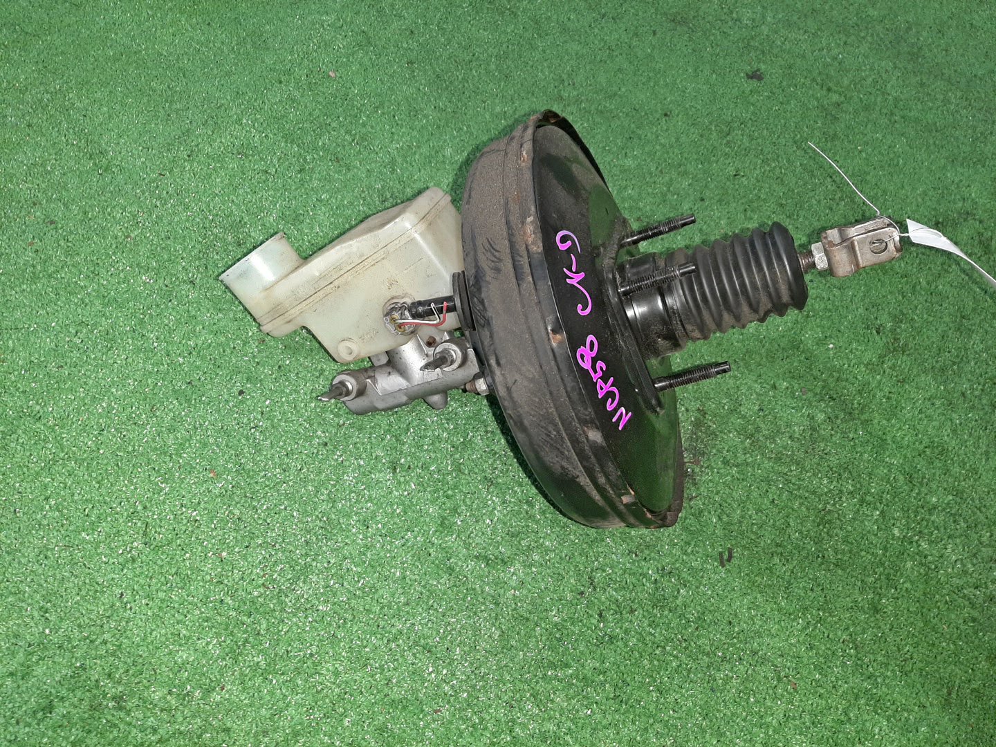 Главный тормозной цилиндр TOYOTA PROBOX NCP51V, NCP58G, NCP55V, NCP50V, NCP59G, NLP51 1NZ-FE 0941 3 ракурс