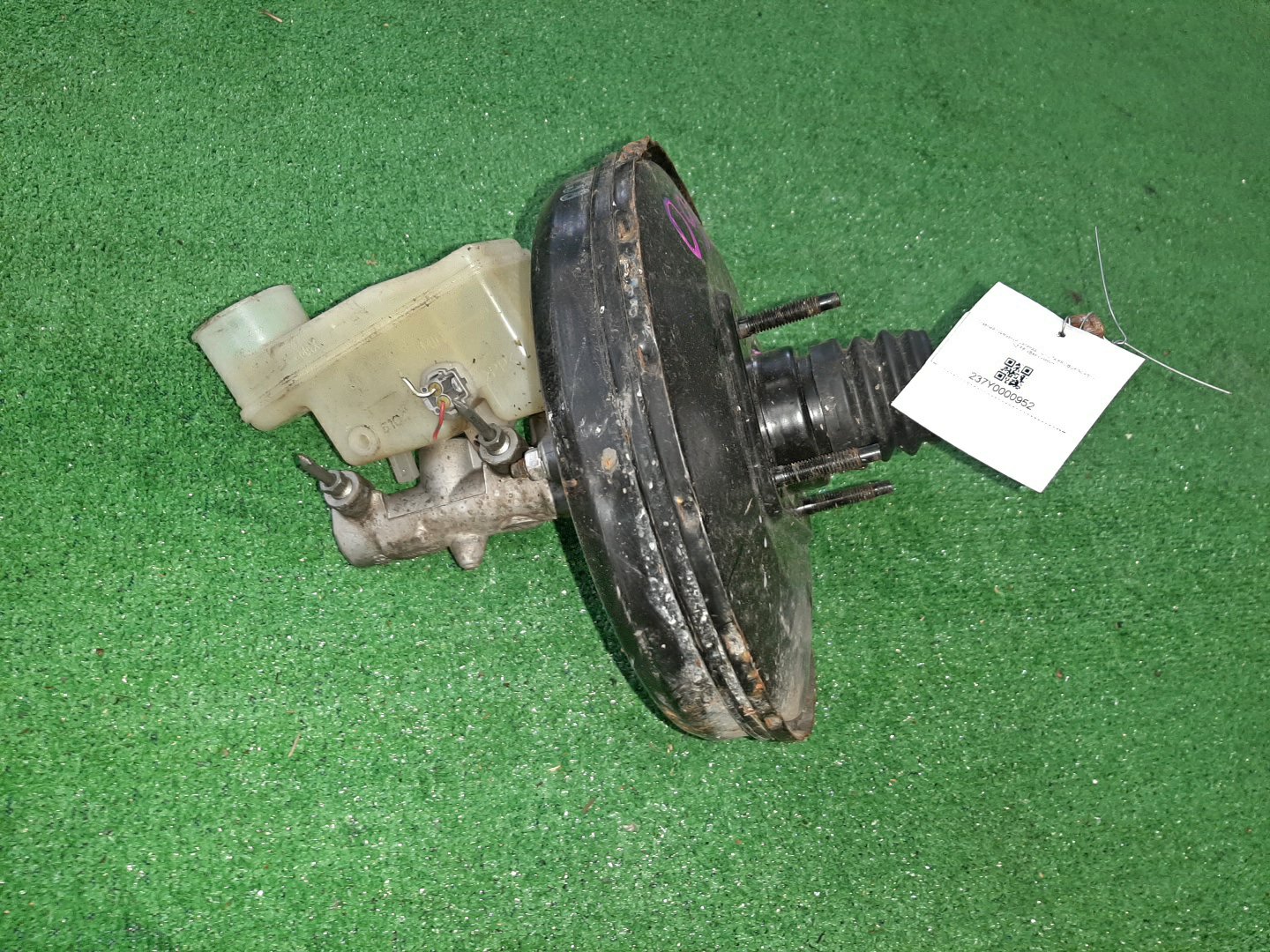 Главный тормозной цилиндр TOYOTA PROBOX NCP51V, NCP58G, NCP55V, NCP50V, NCP59G, NLP51 1NZ-FE 0952 3 ракурс