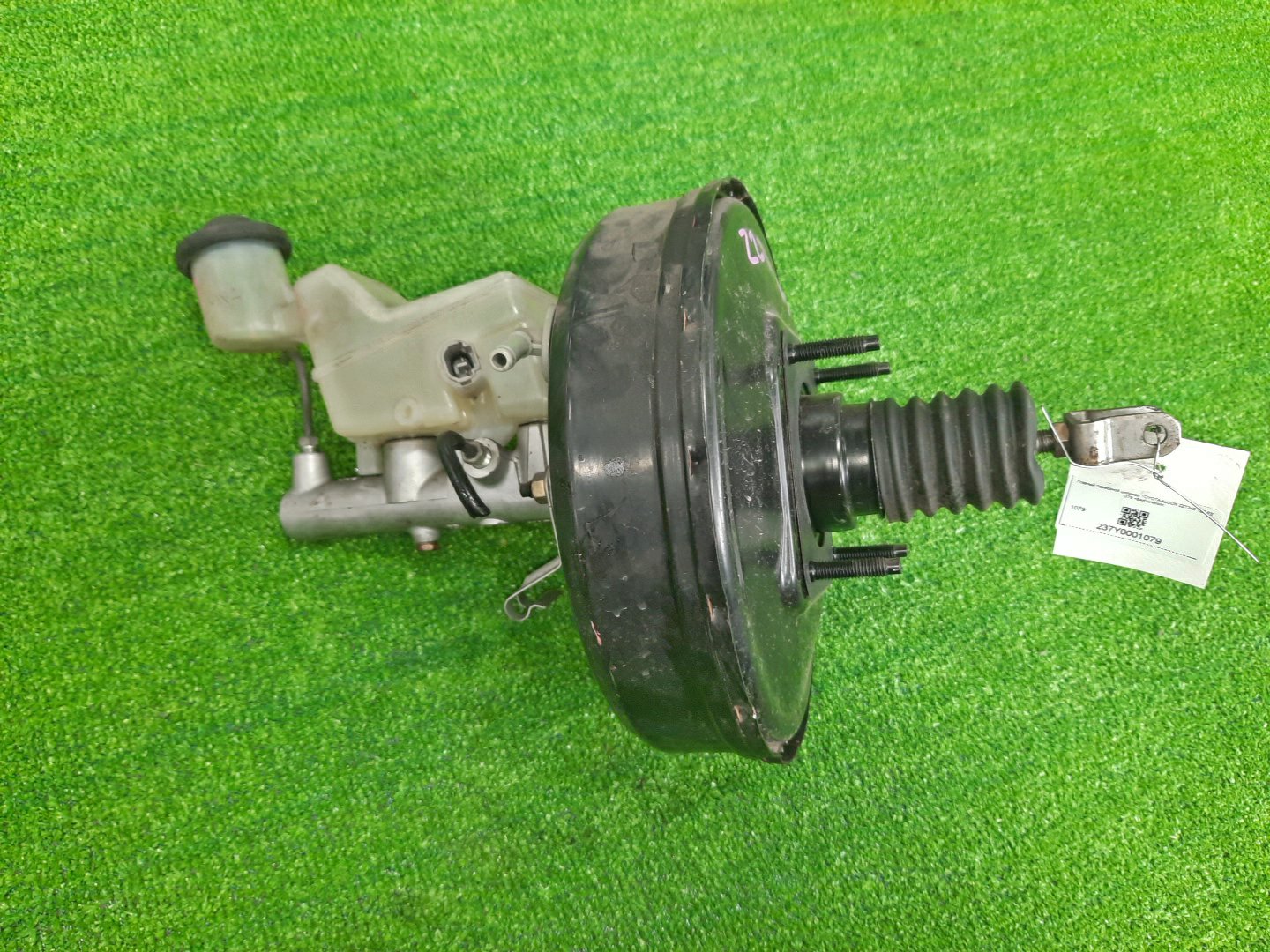 Главный тормозной цилиндр TOYOTA ALLION ZZT245 1ZZ-FE 1079 1 ракурс