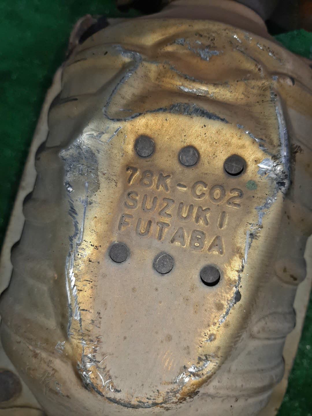 Глушитель SUZUKI ESCUDO TDA4W J24B 2174 2 ракурс
