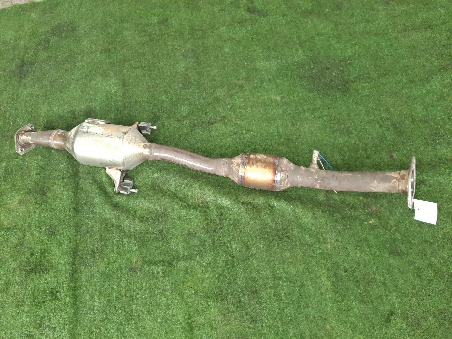 Глушитель TOYOTA COROLLA NRE210H 8NR-FTS 32403 2 ракурс