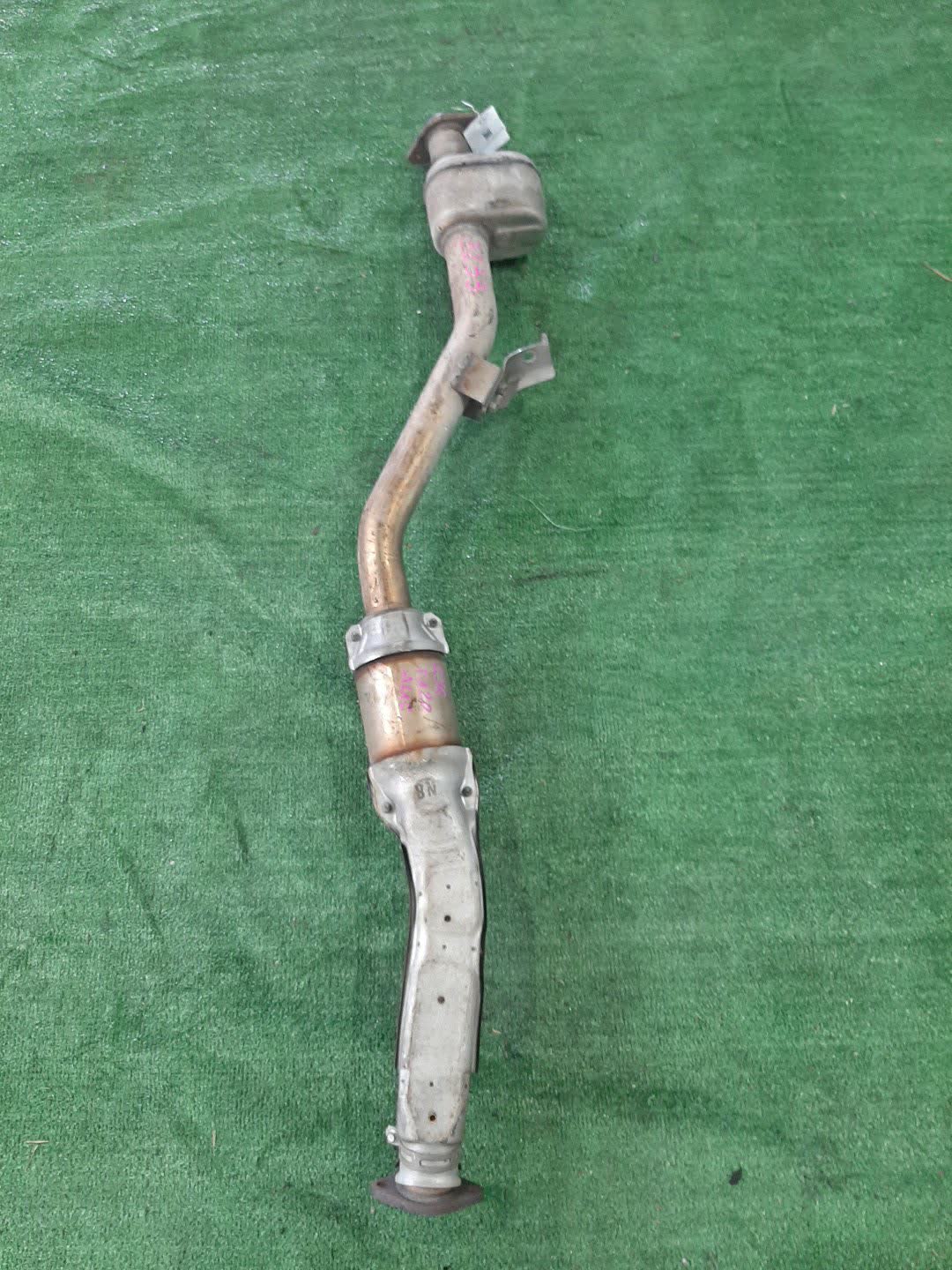 Глушитель SUBARU FORESTER SJG FA20F 3233 1 ракурс