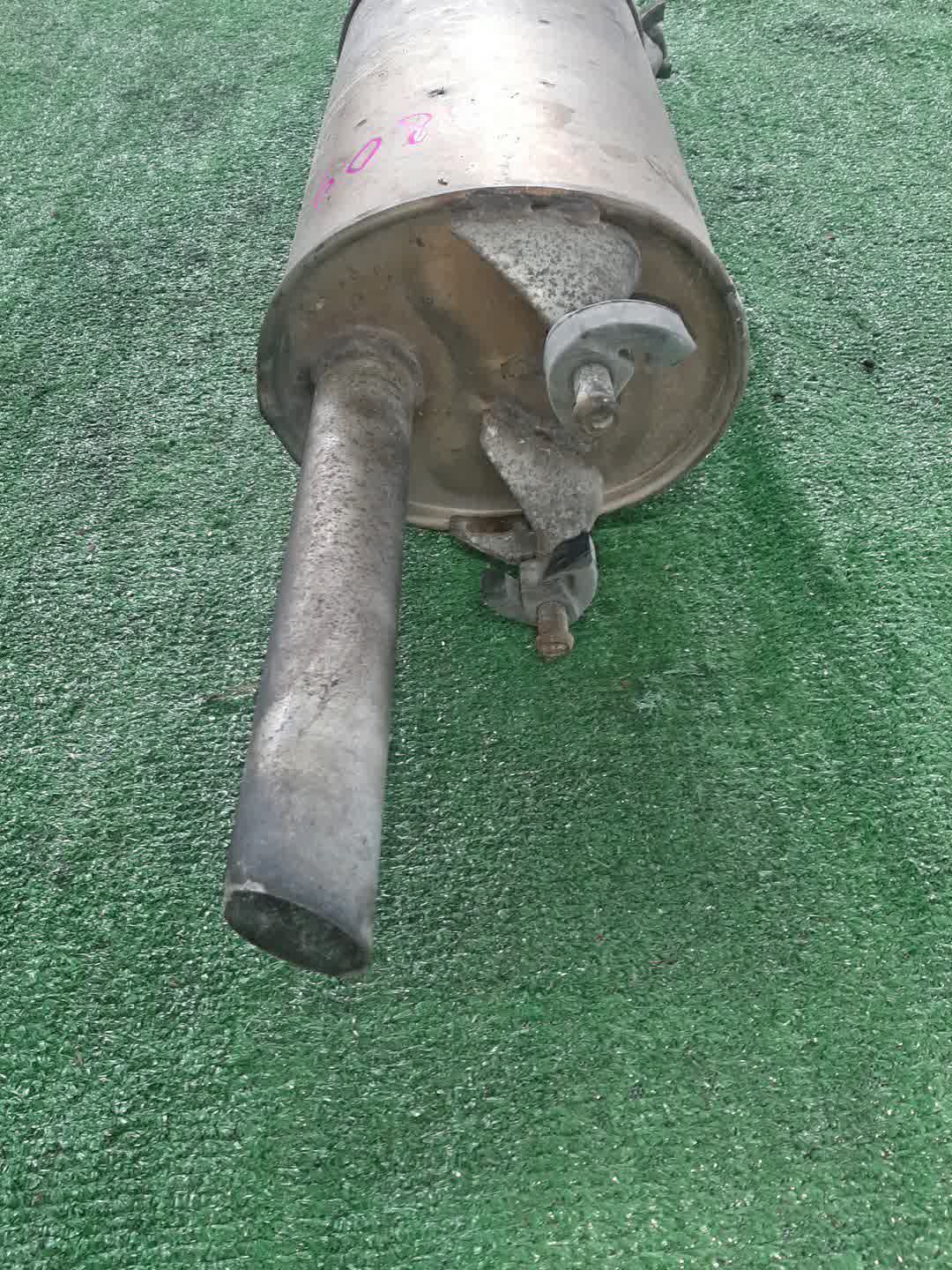 Глушитель TOYOTA SPRINTER EE103 5E-FE 17430-11631 2 ракурс