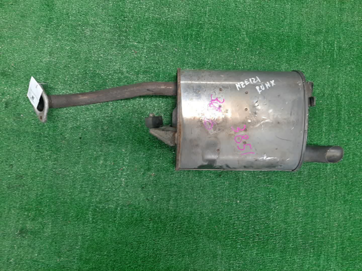 Глушитель TOYOTA COROLLA FIELDER NZE121G 1NZ-FE 3851 1 ракурс