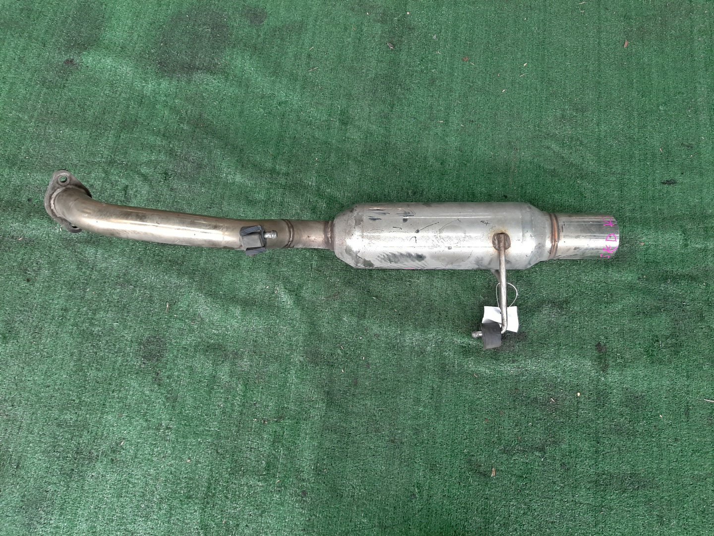 Глушитель NISSAN MARCH K12 CR10DE 3972 2 ракурс
