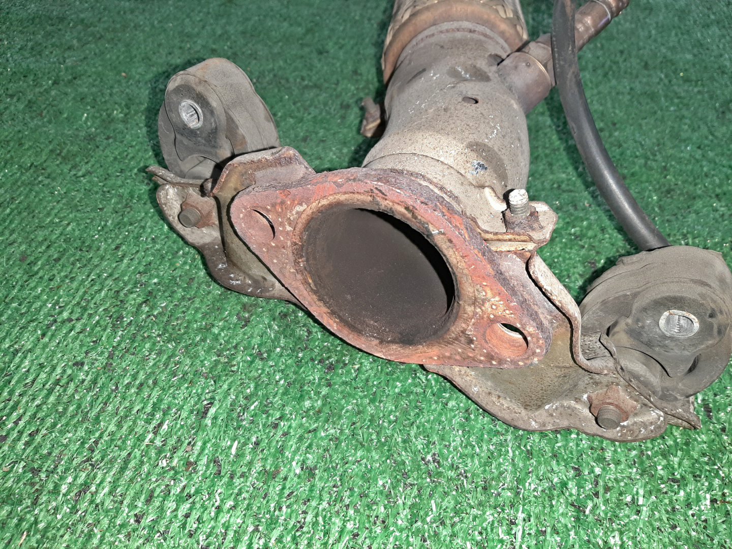Глушитель MITSUBISHI GALANT E53A 6A11 4049 3 ракурс