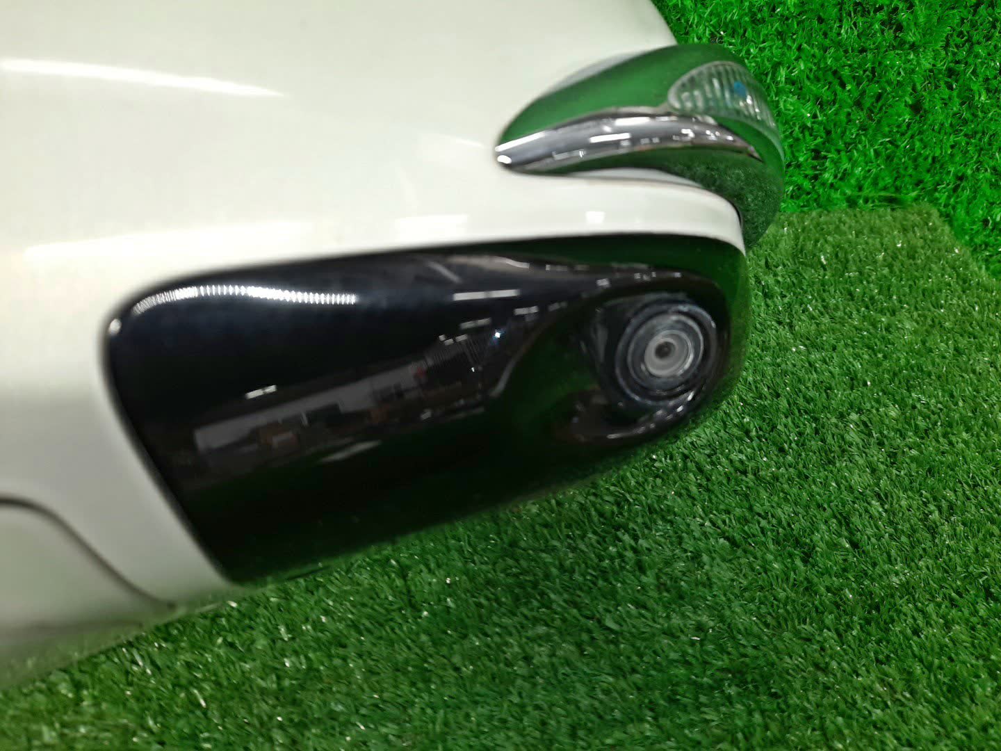 Зеркало NISSAN FUGA Y51 17+2K/11+2K 2 ракурс