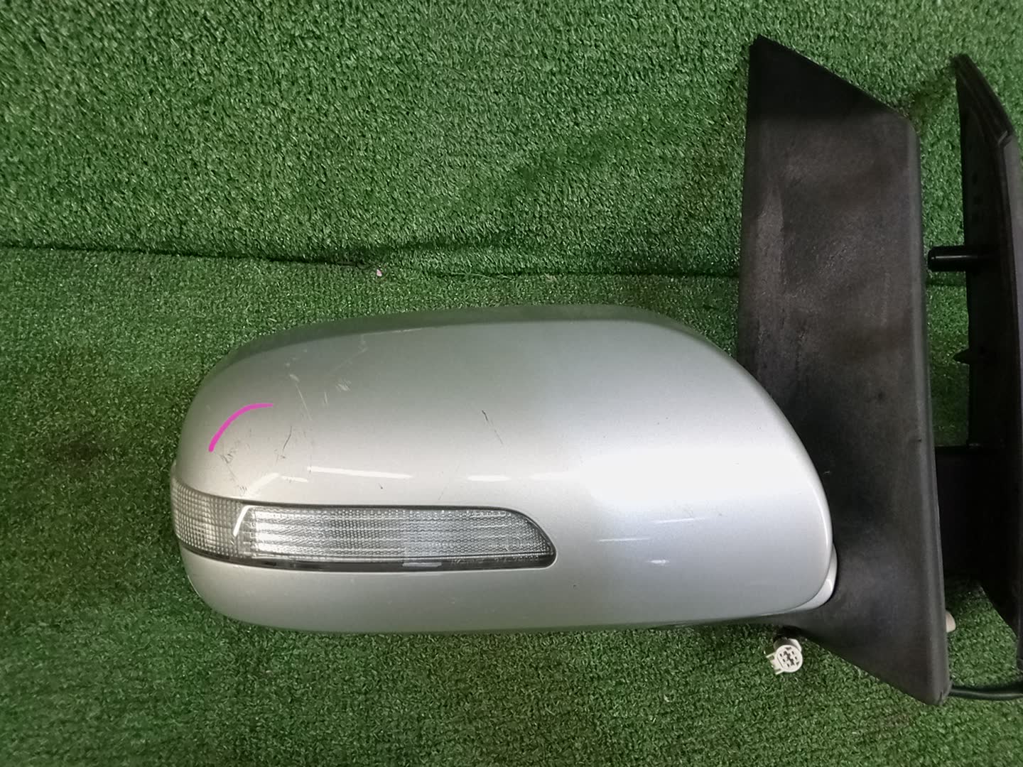 Зеркало TOYOTA ISIS ZNM10, ZNM10W, ANM10, ANM10W, ANM15, ANM15W, ZGM10, ZGM10W, ZGM11, ZGM11W, ZGM15, ZGM15W, ANM10G, ZGM10G, ANM15G, ZNM10G, ZGM11G, ZGM15G 7K 2 ракурс
