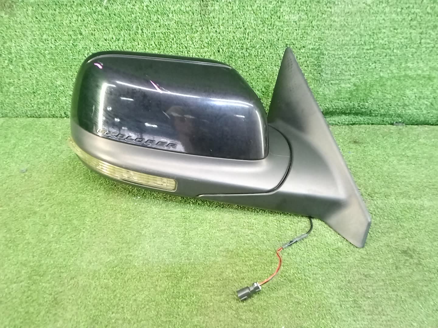 Зеркало правое переднее FORD EXPLORER U502 9+4K 1 ракурс