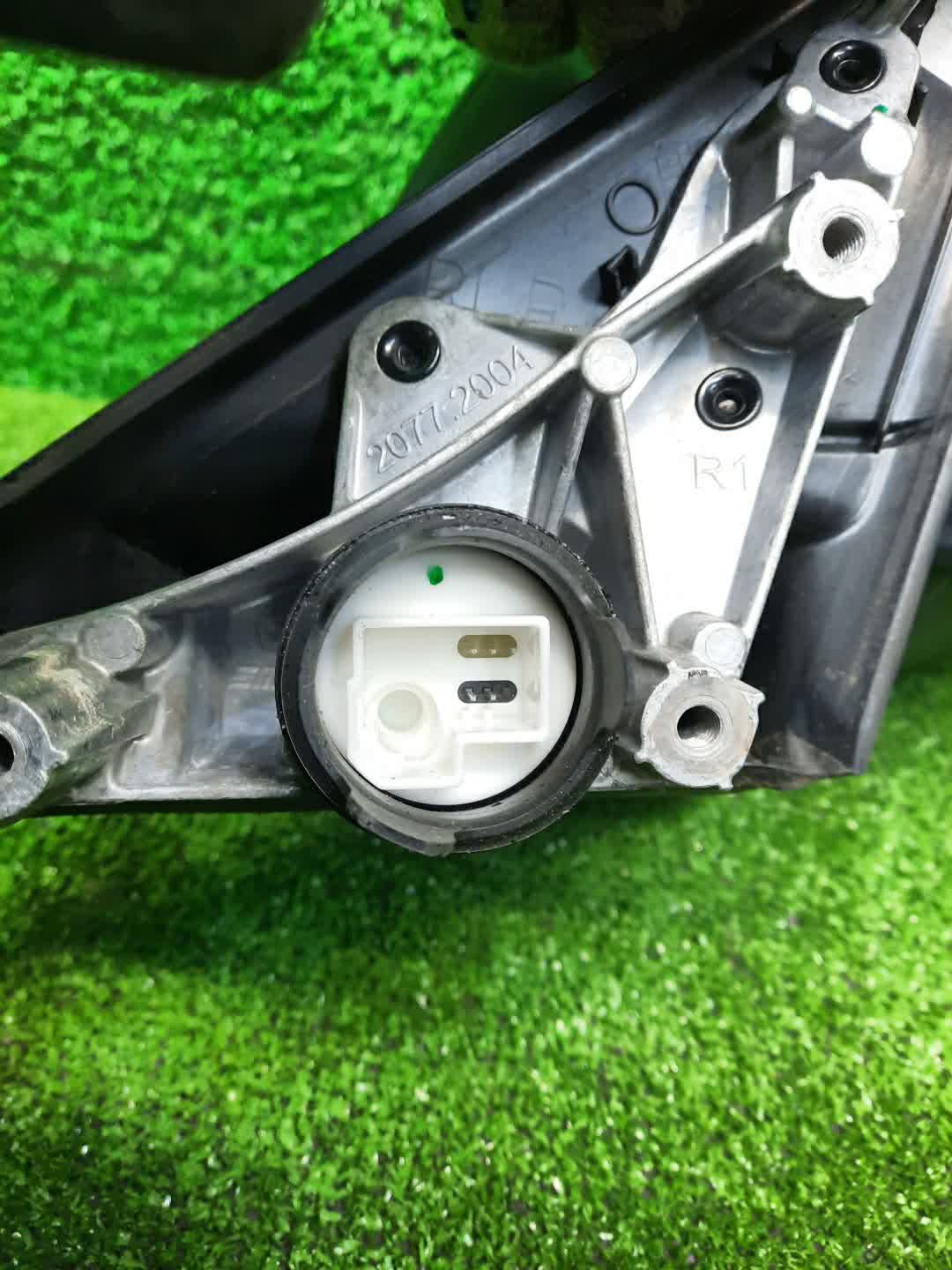 Зеркало правое переднее BMW 320d, 335i, 318d, 325d, 330d, 335d, 316d, 3-Series, 328i, 320i, 316i F30, F31 5K 4 ракурс