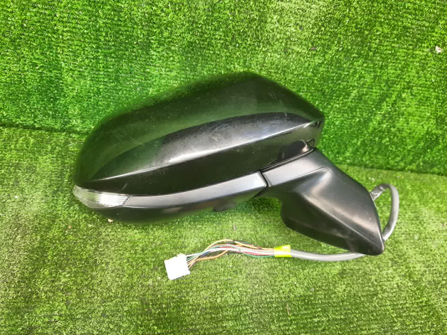 Зеркало правое переднее TOYOTA AQUA MXPK11 13K 1 ракурс